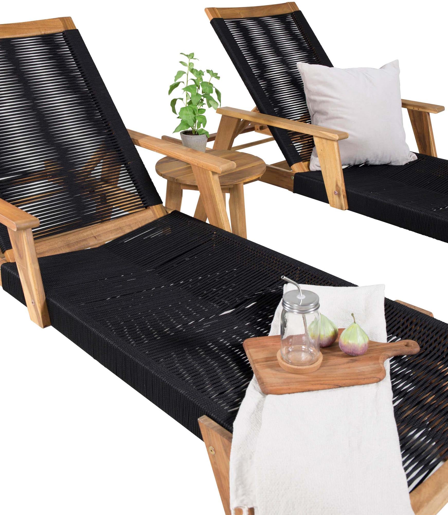 Komfortable Little John Sonnenliege von Venture Home für Erholung.