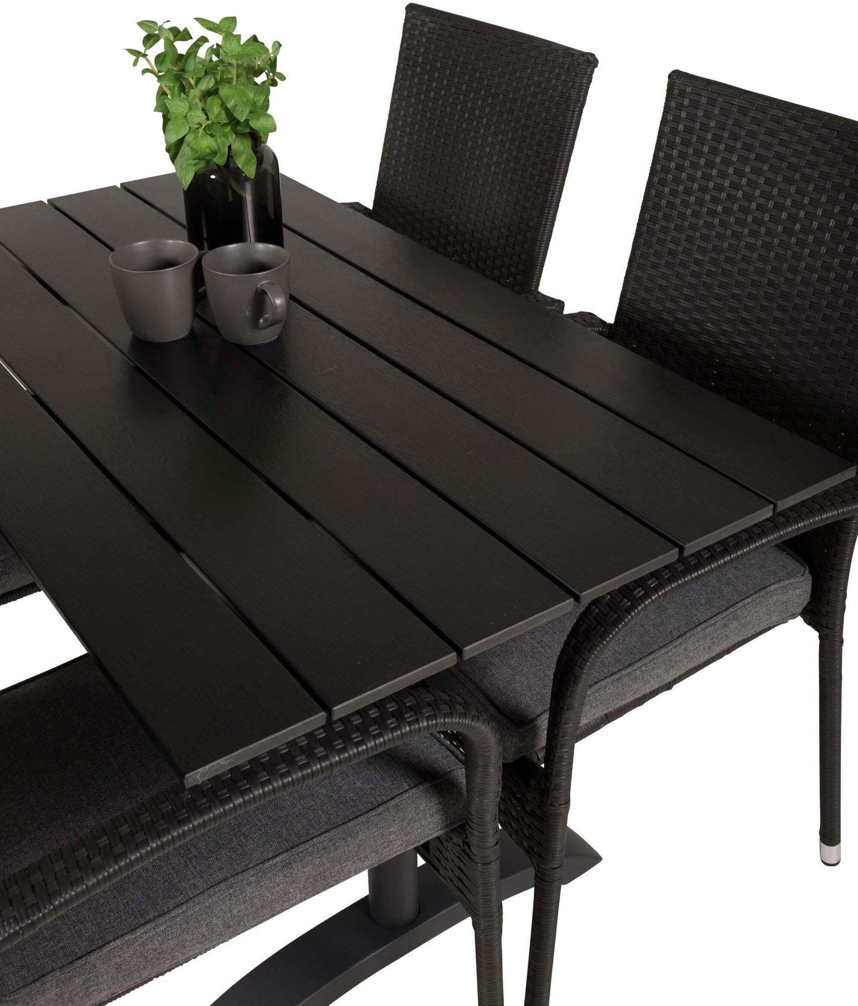 Stylisches Denver Outdoor-Tischset mit Anna Stühlen für 4 Personen. Ideal für Gartenpartys und entspannte Stunden im Freien.