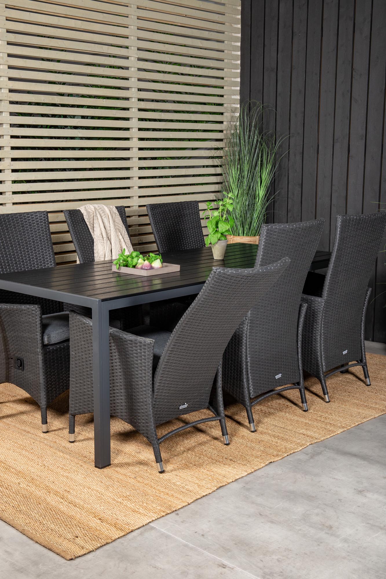 Break Outdoor-Tischset + Padova 205cm/6St. in Schwarzgrau präsentiert im Onlineshop von KAQTU Design AG. Gartentischset ist von Venture Home