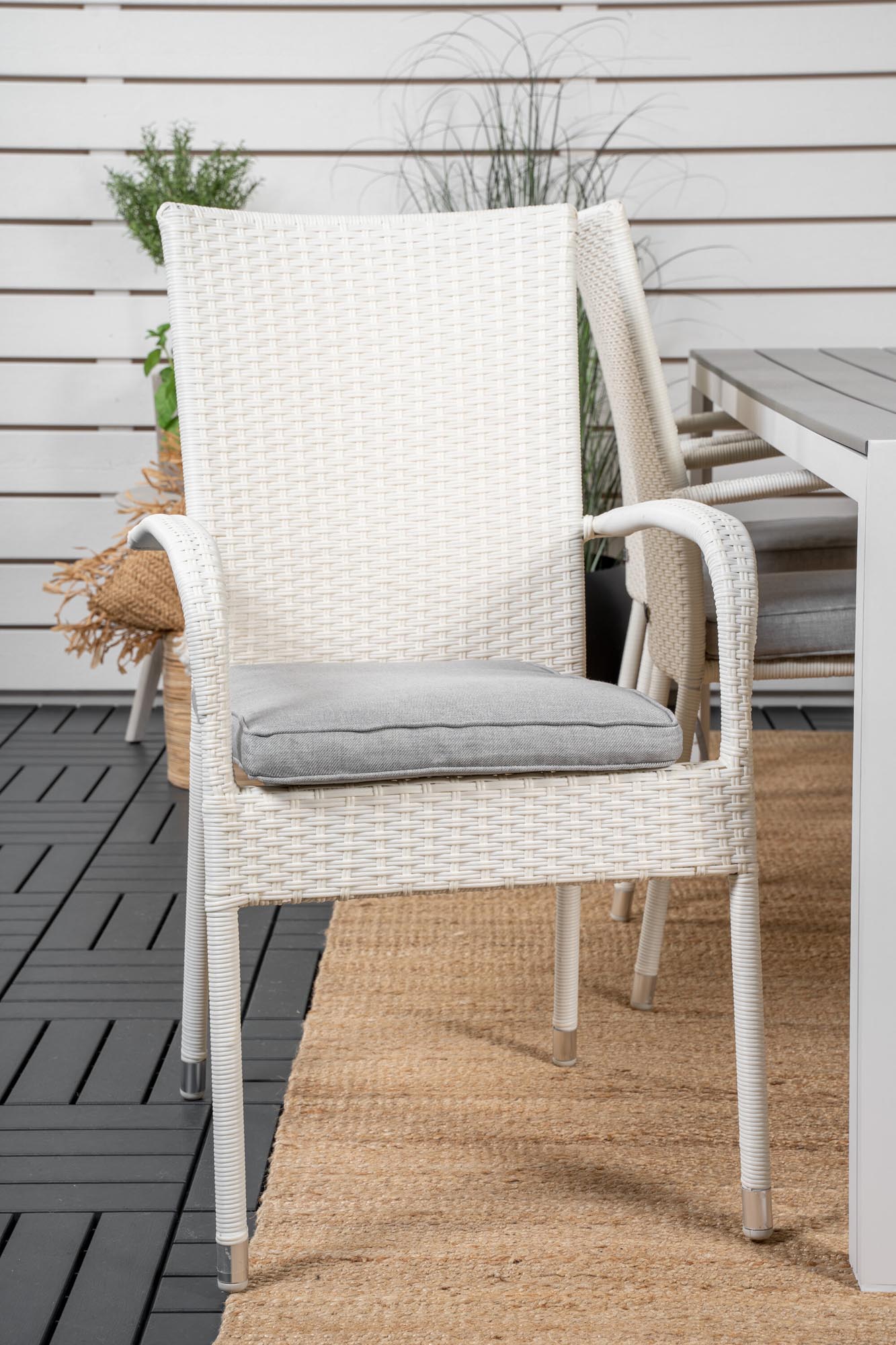 Break Outdoor-Tischset + Anna 205cm/6St. in Grau weiss präsentiert im Onlineshop von KAQTU Design AG. Gartentischset ist von Venture Home