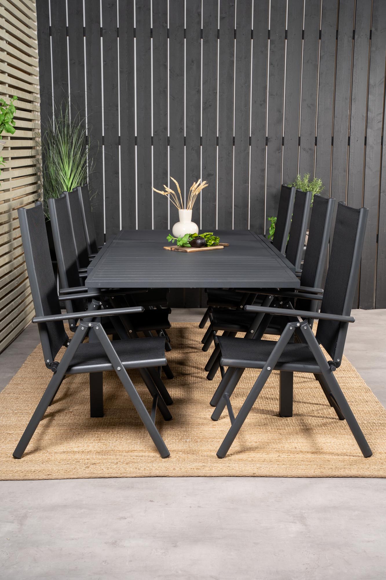 Marbella Outdoor-Tischset ausziehbar + Break 240cm/8St. in Schwarz präsentiert im Onlineshop von KAQTU Design AG. Gartentischset ist von Venture Home