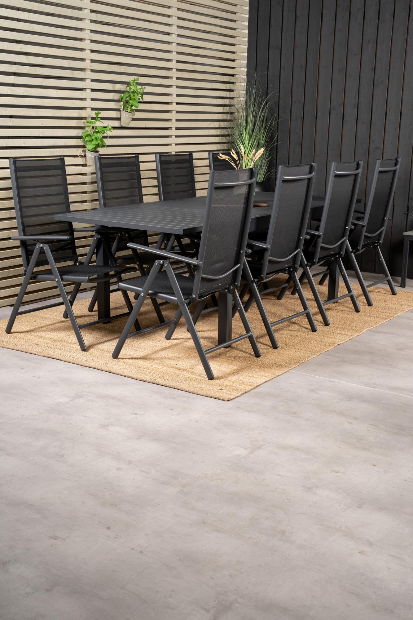 Marbella Outdoor-Tischset ausziehbar + Break 240cm/8St. in Schwarz präsentiert im Onlineshop von KAQTU Design AG. Gartentischset ist von Venture Home