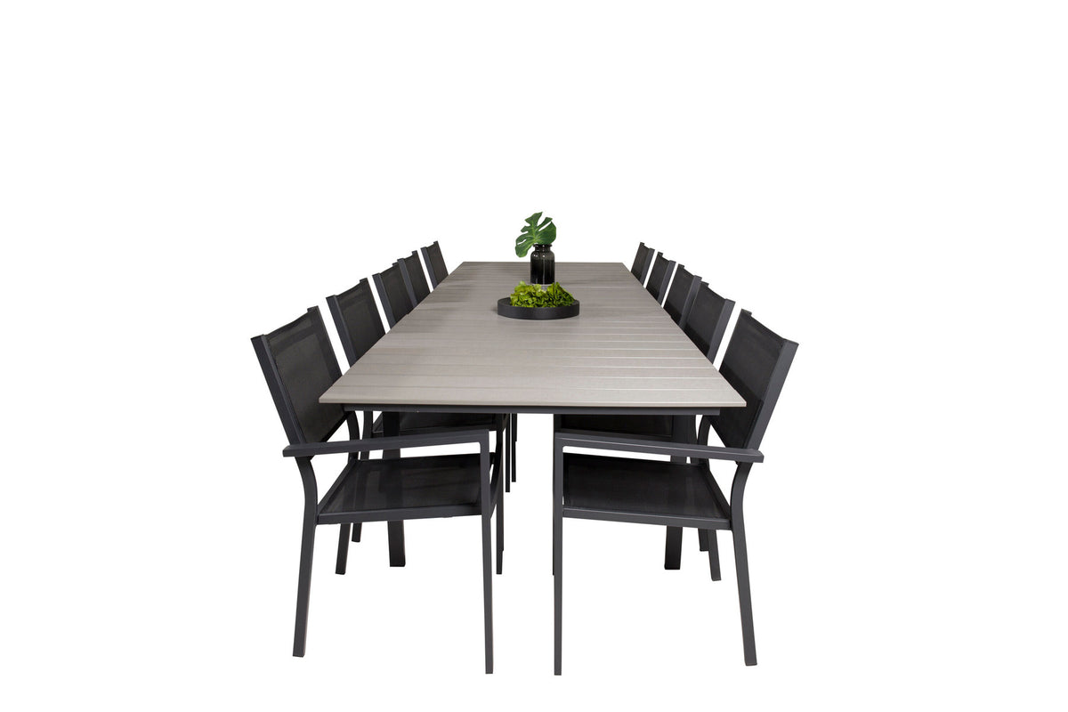 Levels Outdoor-Tischset + Copacabana 224cm/8St. in Schwarz präsentiert im Onlineshop von KAQTU Design AG. Gartentischset ist von Venture Home