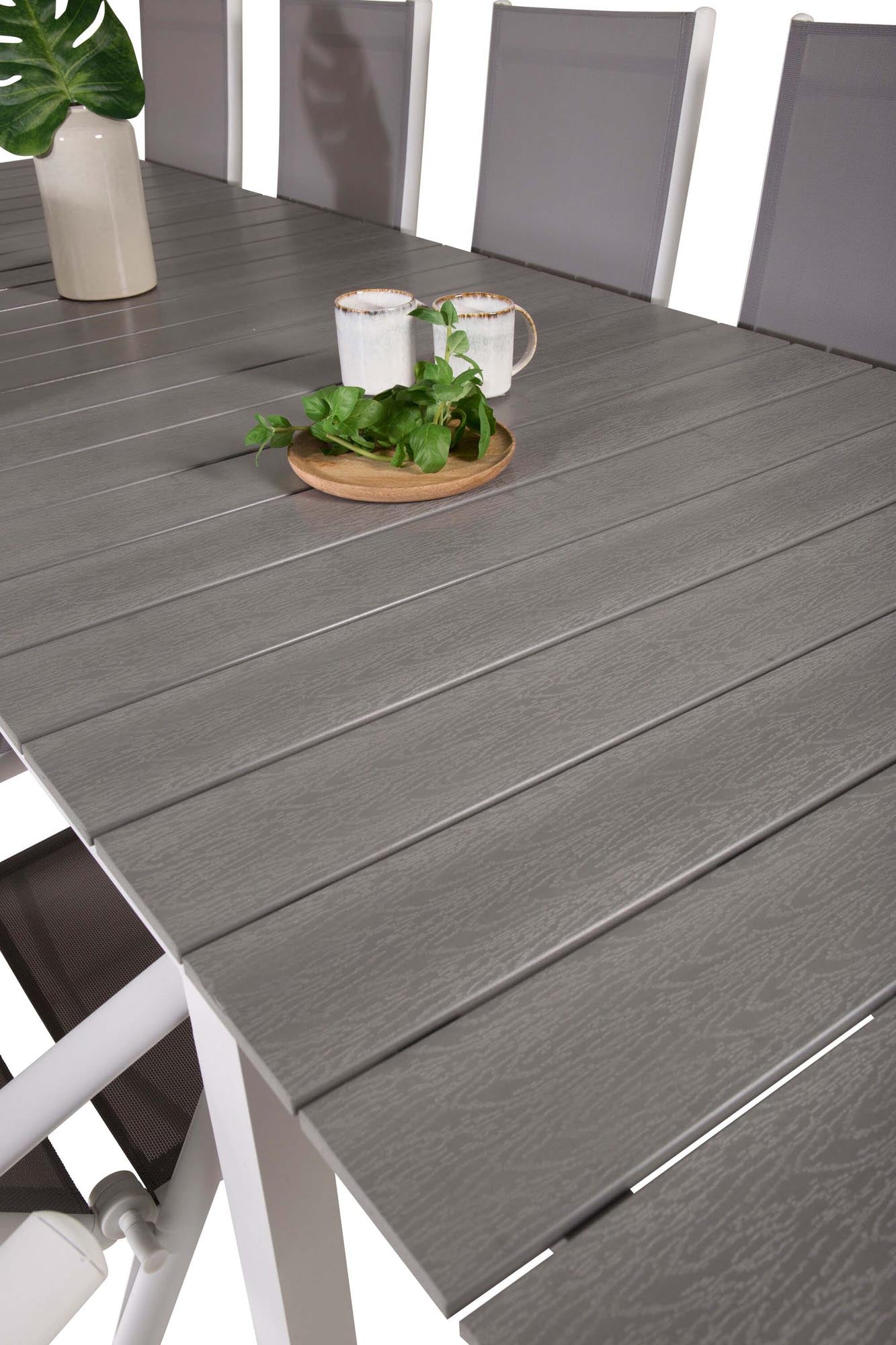 Levels Outdoor-Tischset + Break 229cm/8St. in Grau weiss präsentiert im Onlineshop von KAQTU Design AG. Gartentischset ist von Venture Home