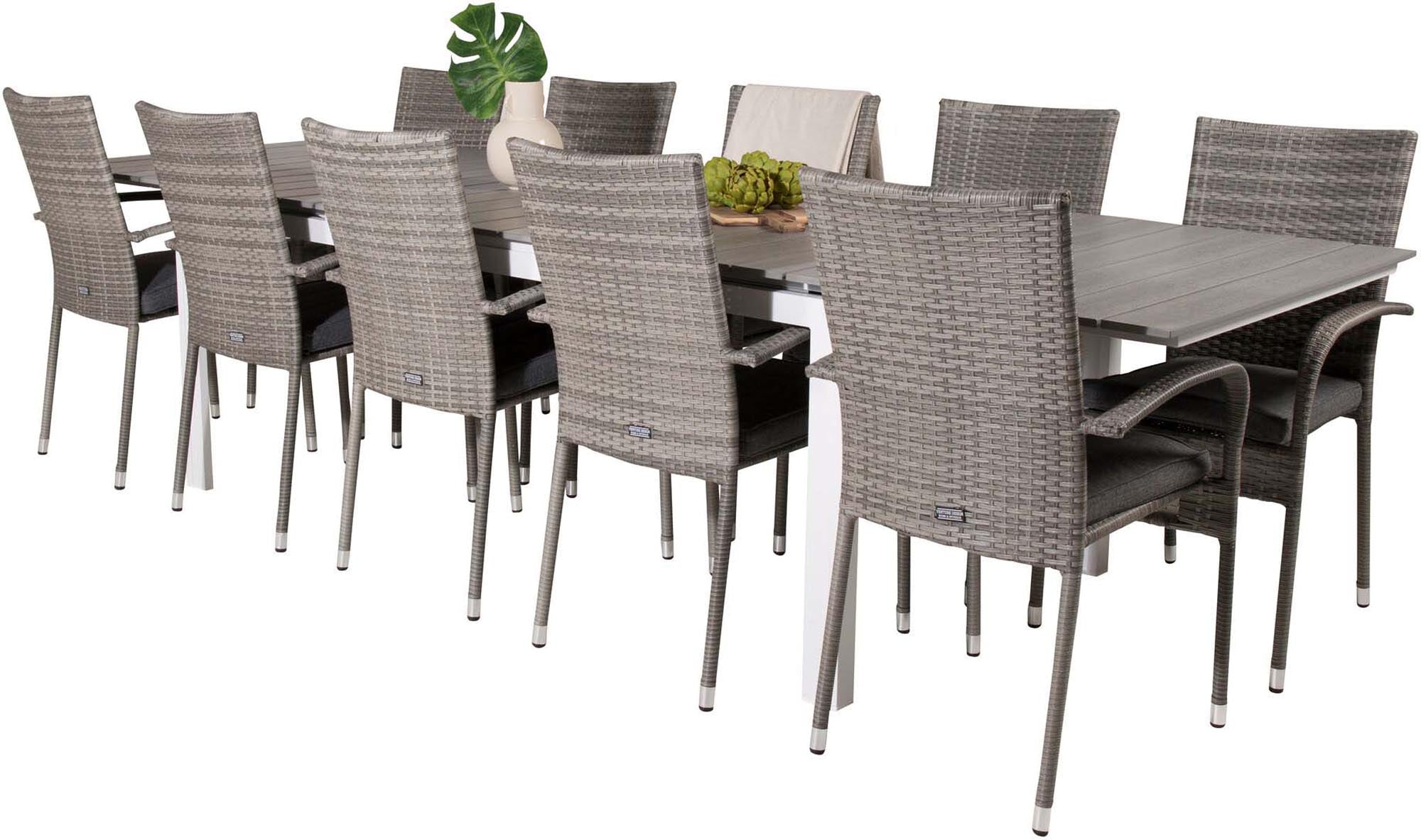 Elegantes Outdoor-Set für stilvolle Dinner im Freien von Venture Home.