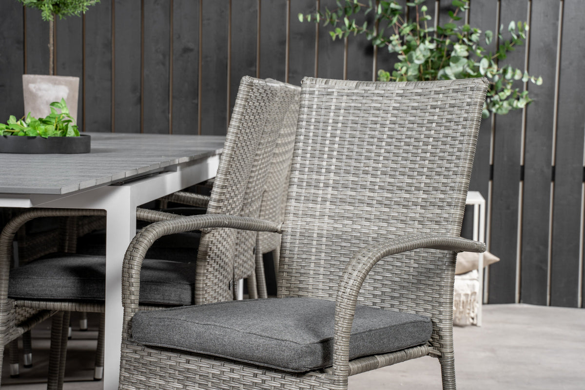 Levels Outdoor-Tischset + Anna 224cm/8St. in Grau präsentiert im Onlineshop von KAQTU Design AG. Gartentischset ist von Venture Home