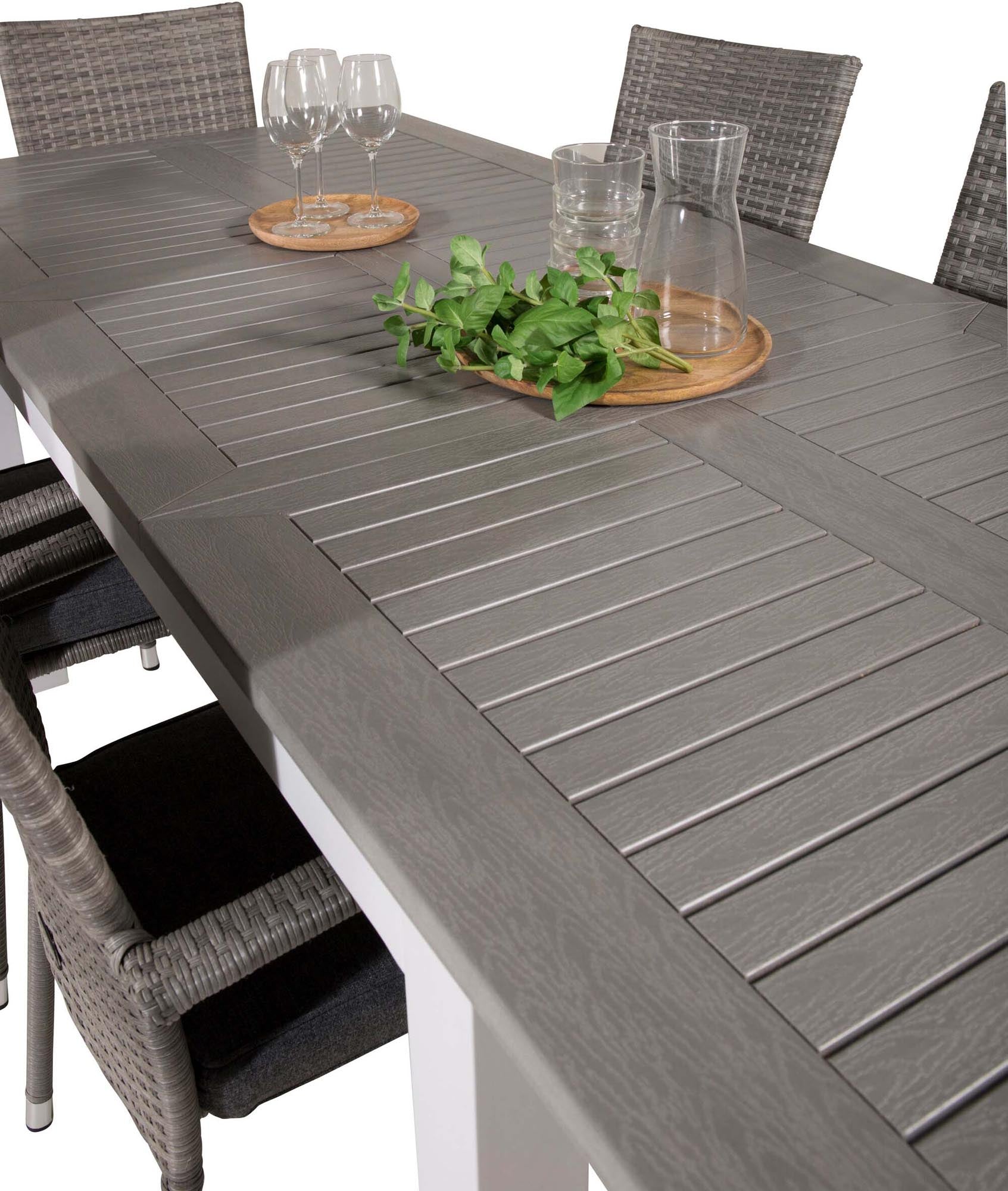 Albany Outdoor-Gartentischset ausziehbar + Anna 152cm/6St. in Grau präsentiert im Onlineshop von KAQTU Design AG. Gartentischset ist von Venture Home