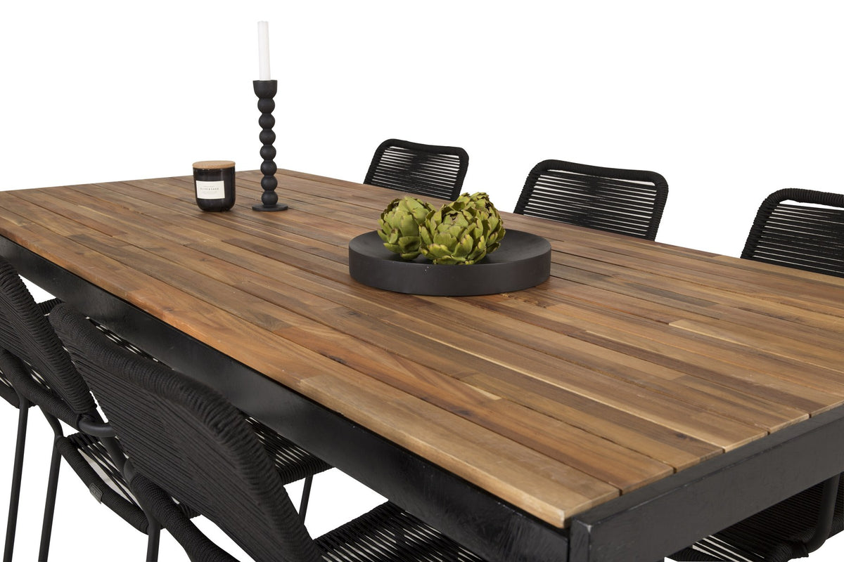 Gartentischset mit Tisch aus Akazienholz und Stahlbeinen sowie stapelbaren Stühlen mit pulverbeschichteter Oberfläche in Schwarz und Holz.
