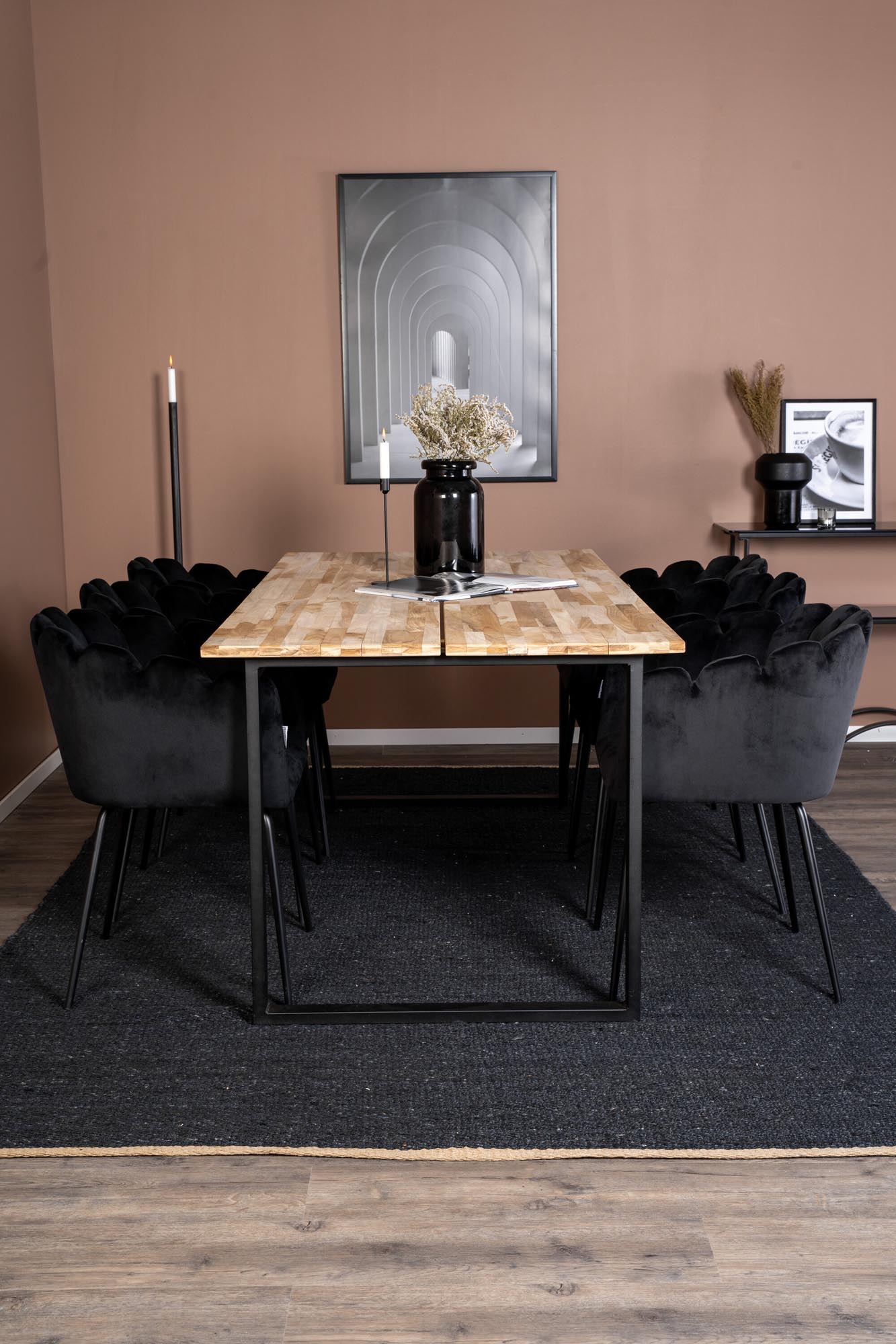 Cirebon Esszimmerset + Limhamn 200cm/6St. in Schwarz präsentiert im Onlineshop von KAQTU Design AG. Esszimmerset ist von Venture Home