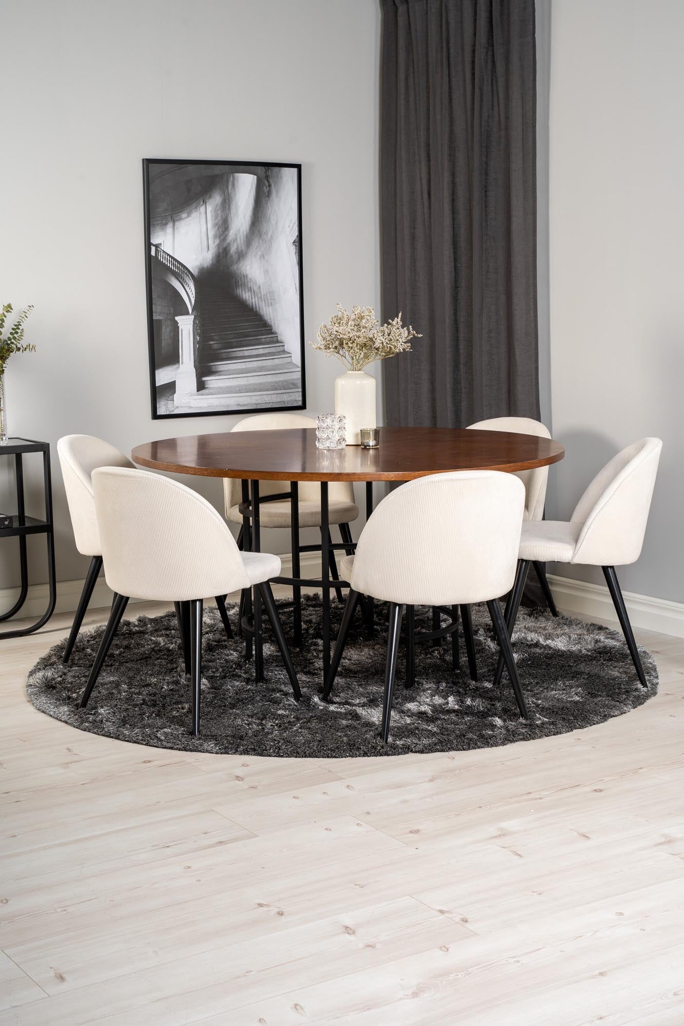 Elegantes Esszimmerset Copenhagen: Skandinavische Raffinesse pur.