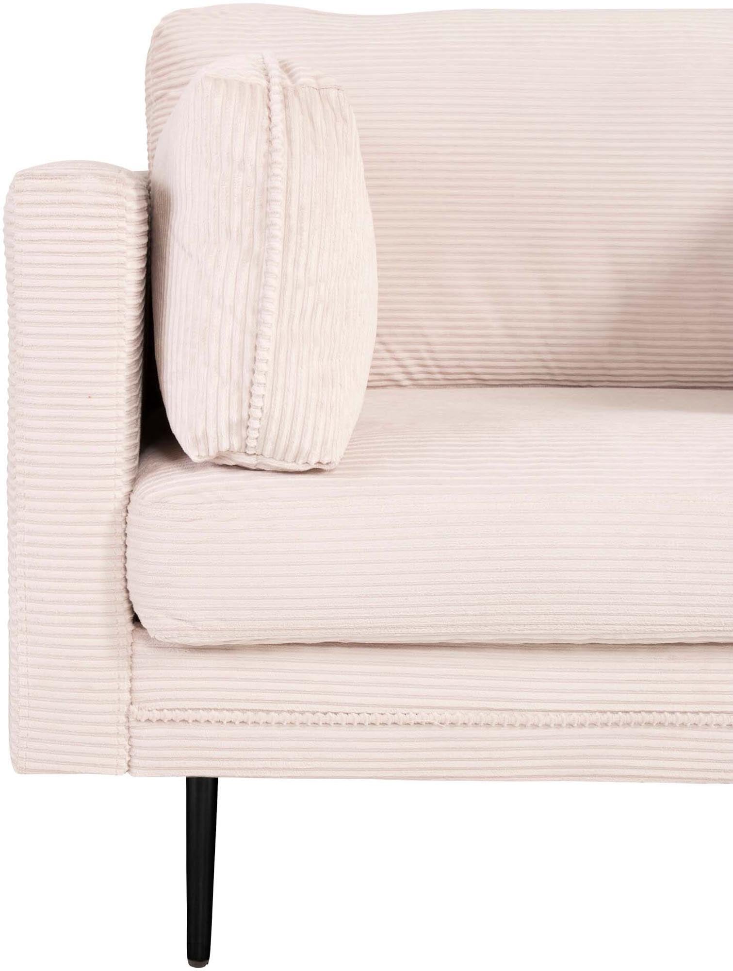 Entdecken Sie den Boom Sessel von Venture Home – ein stilvolles Möbelstück aus luxuriösem Samt, das Komfort und modernes Design vereint.