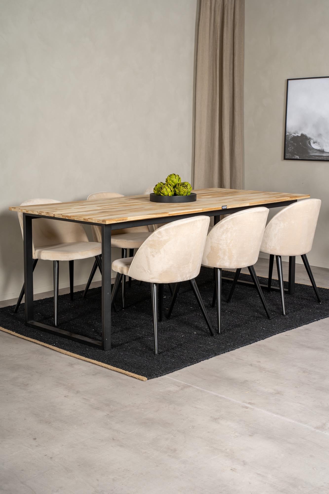 Elegantes Cirebon Esszimmerset: 200cm Tisch mit 6 Samtstühlen.