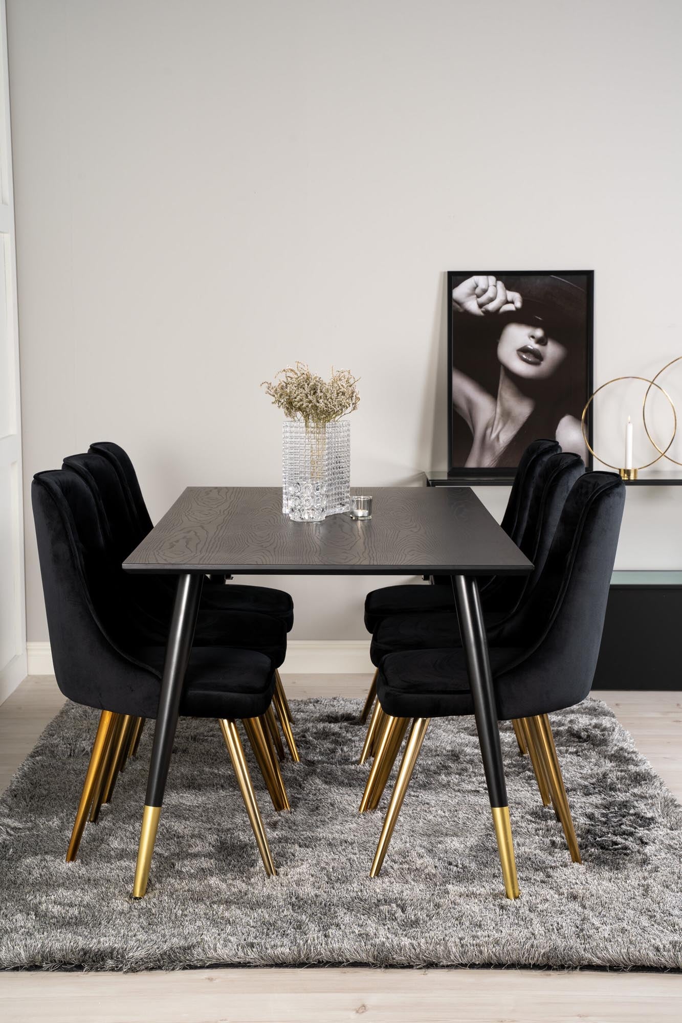 Dipp Esszimmerset + Velvet Deluxe 180cm/6St. in Schwarz / Gold / Gold präsentiert im Onlineshop von KAQTU Design AG. Esszimmerset ist von Venture Home