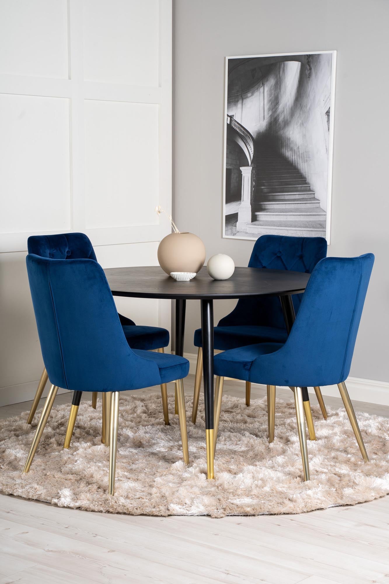 Dipp Esszimmerset + Velvet Deluxe ⌀115cm/4St. in Blau, Gold präsentiert im Onlineshop von KAQTU Design AG. Esszimmerset ist von Venture Home