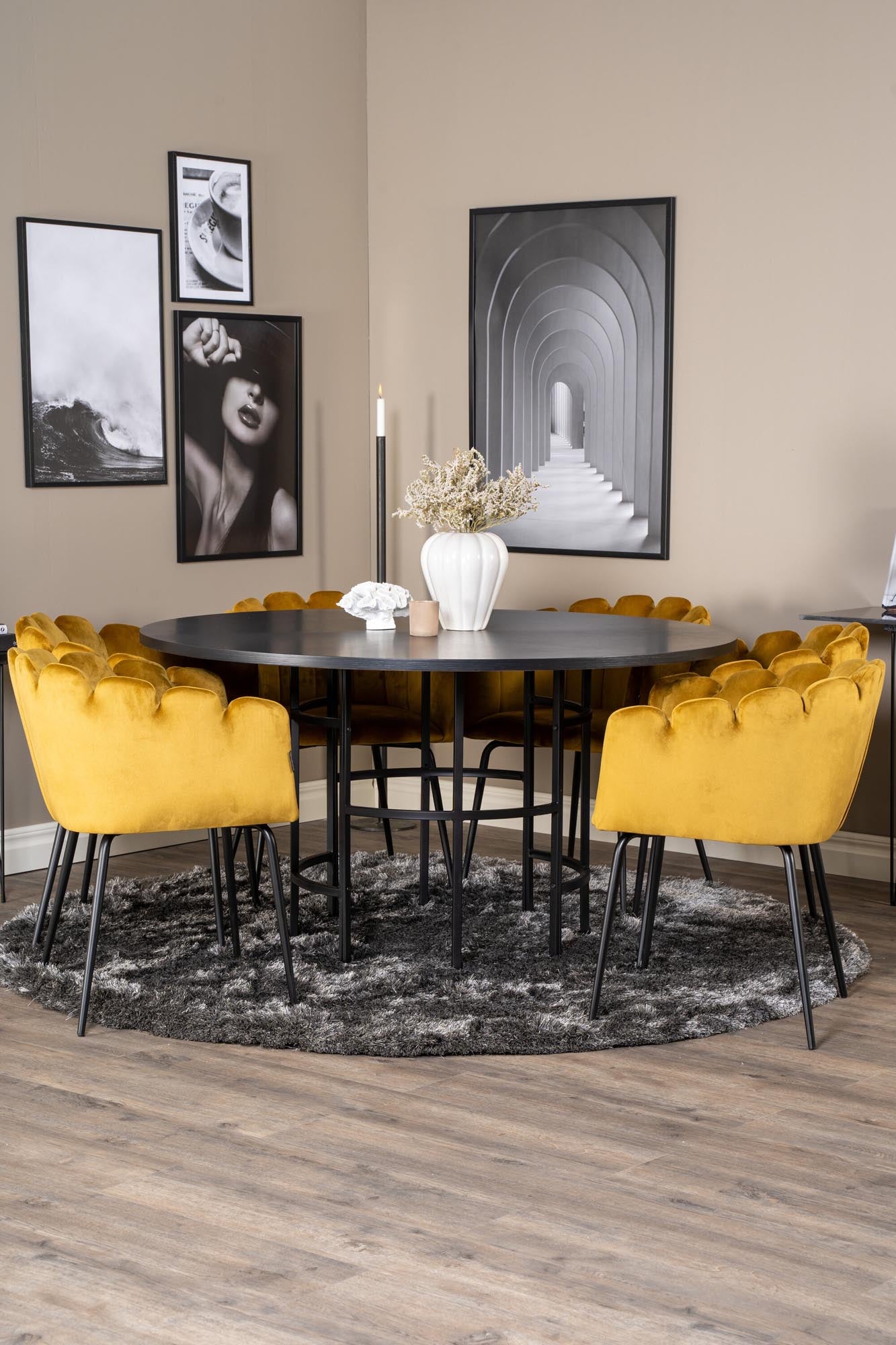 Esszimmerset Copenhagen + Limhamn ⌀140cm/6St. in Schwarz / Gelb präsentiert im Onlineshop von KAQTU Design AG. Esszimmerset ist von Venture Home