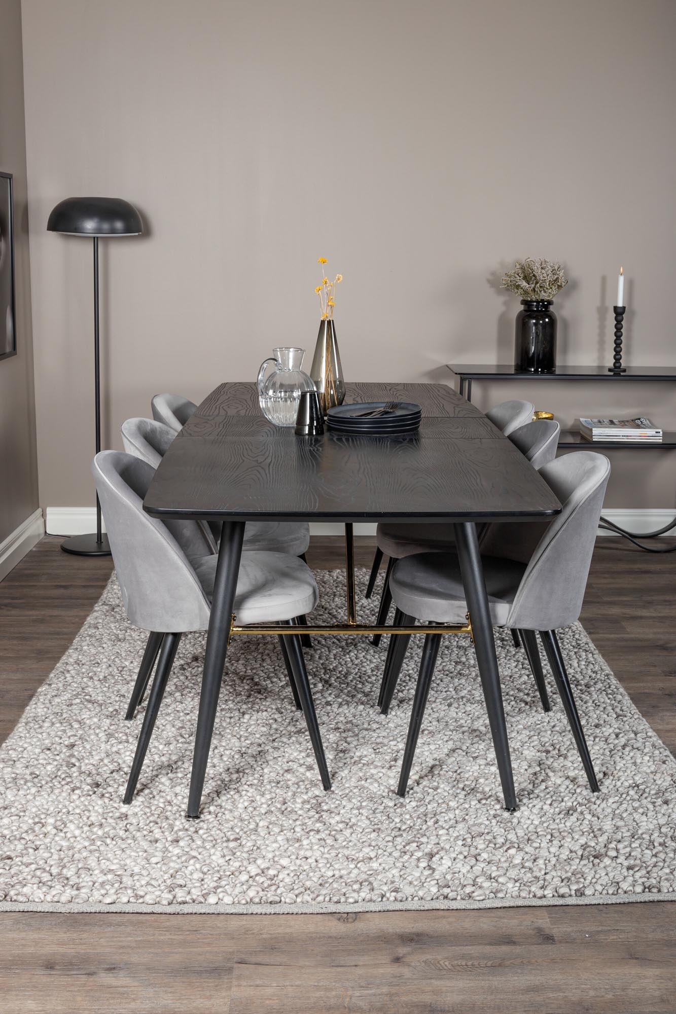 Luxuriöses Gold-Set, ausziehbar, 180cm, 6 Velvet-Stühle, Venture Home.