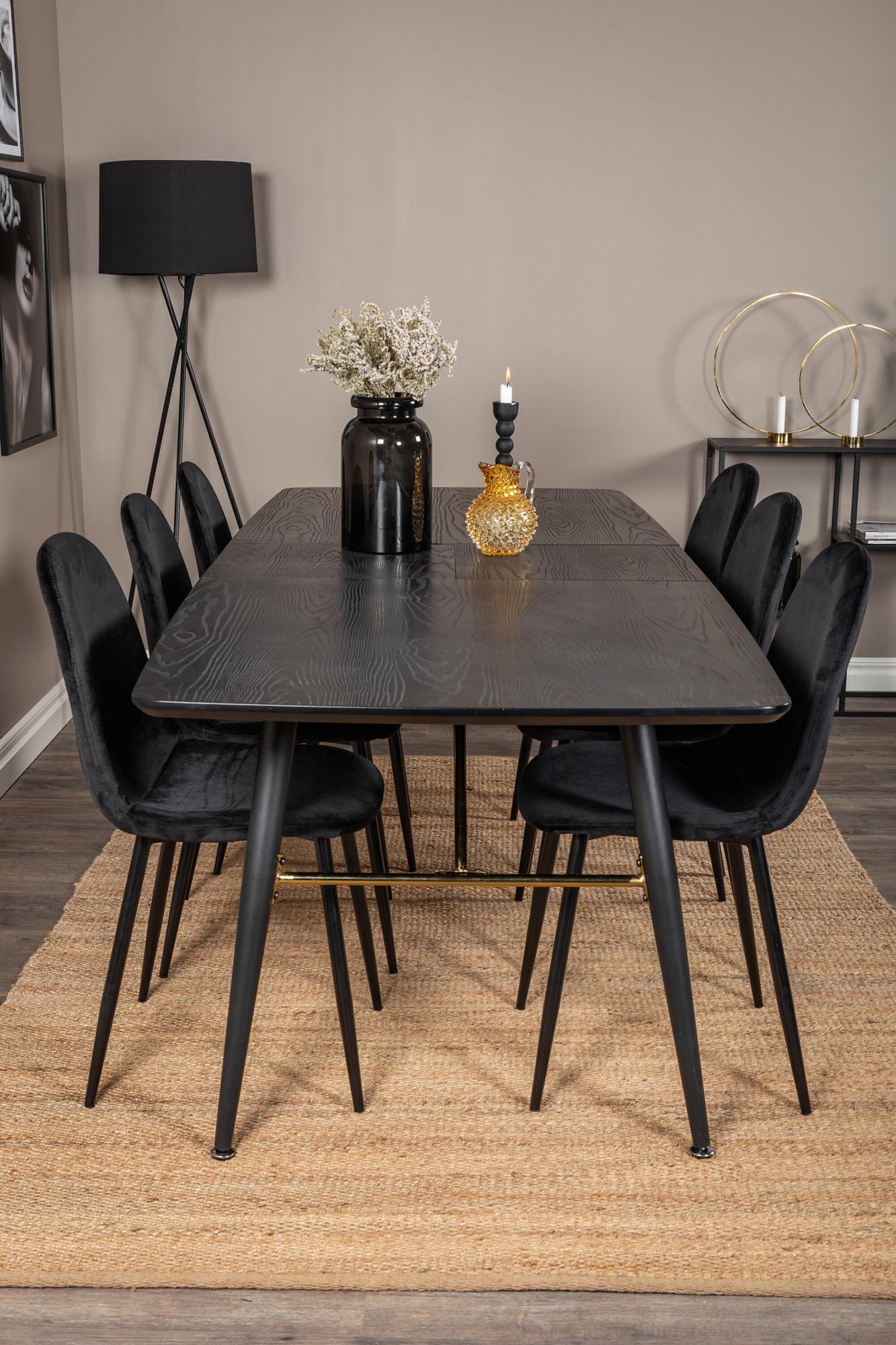 Gold Esszimmerset ausziehbar + Polar Dining 180cm/6St. in Schwarz präsentiert im Onlineshop von KAQTU Design AG. Esszimmerset ist von Venture Home