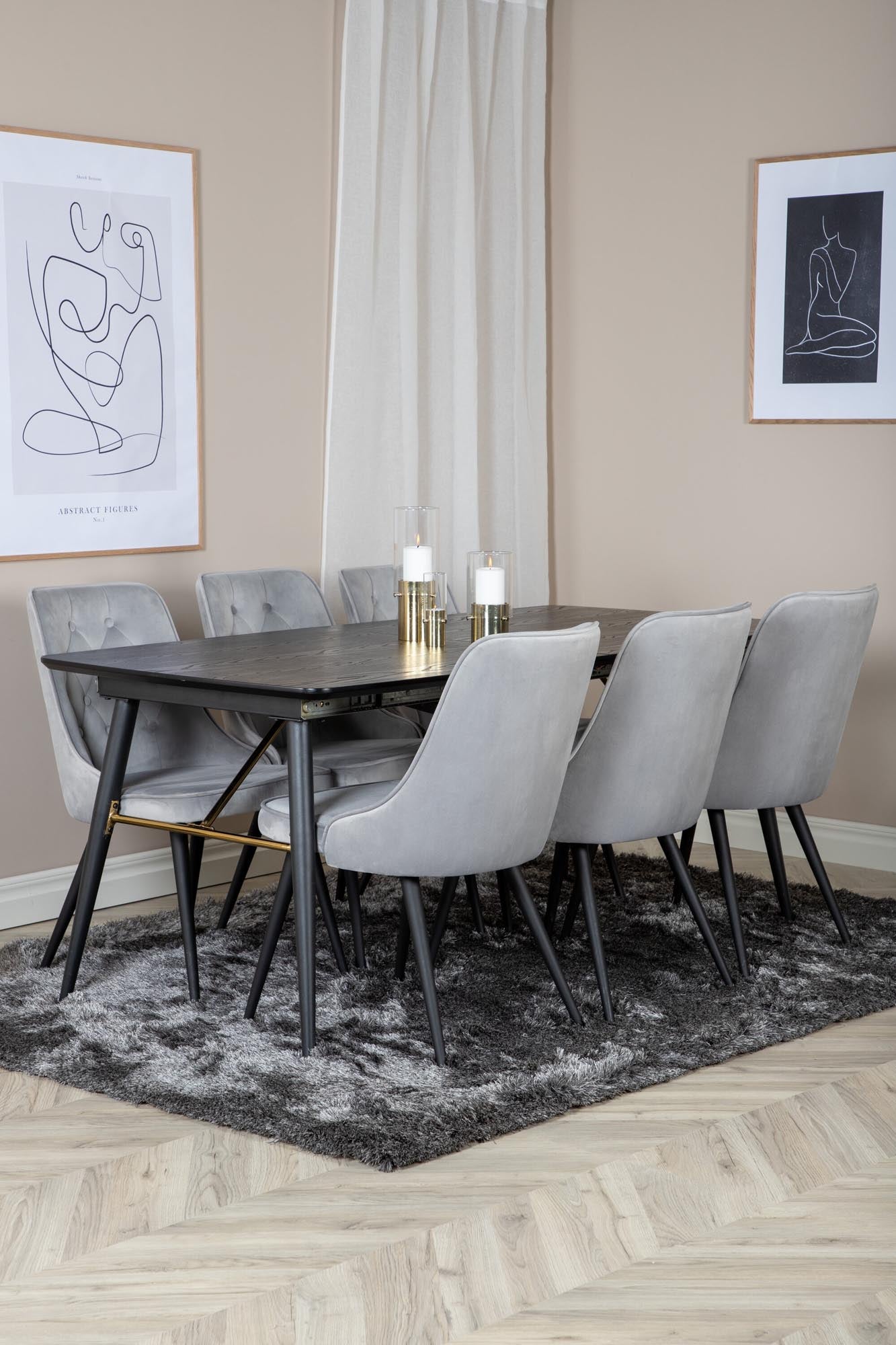 Gold Esszimmerset ausziehbar + Velvet Deluxe 180cm/6St. in Schwarz präsentiert im Onlineshop von KAQTU Design AG. Esszimmerset ist von Venture Home