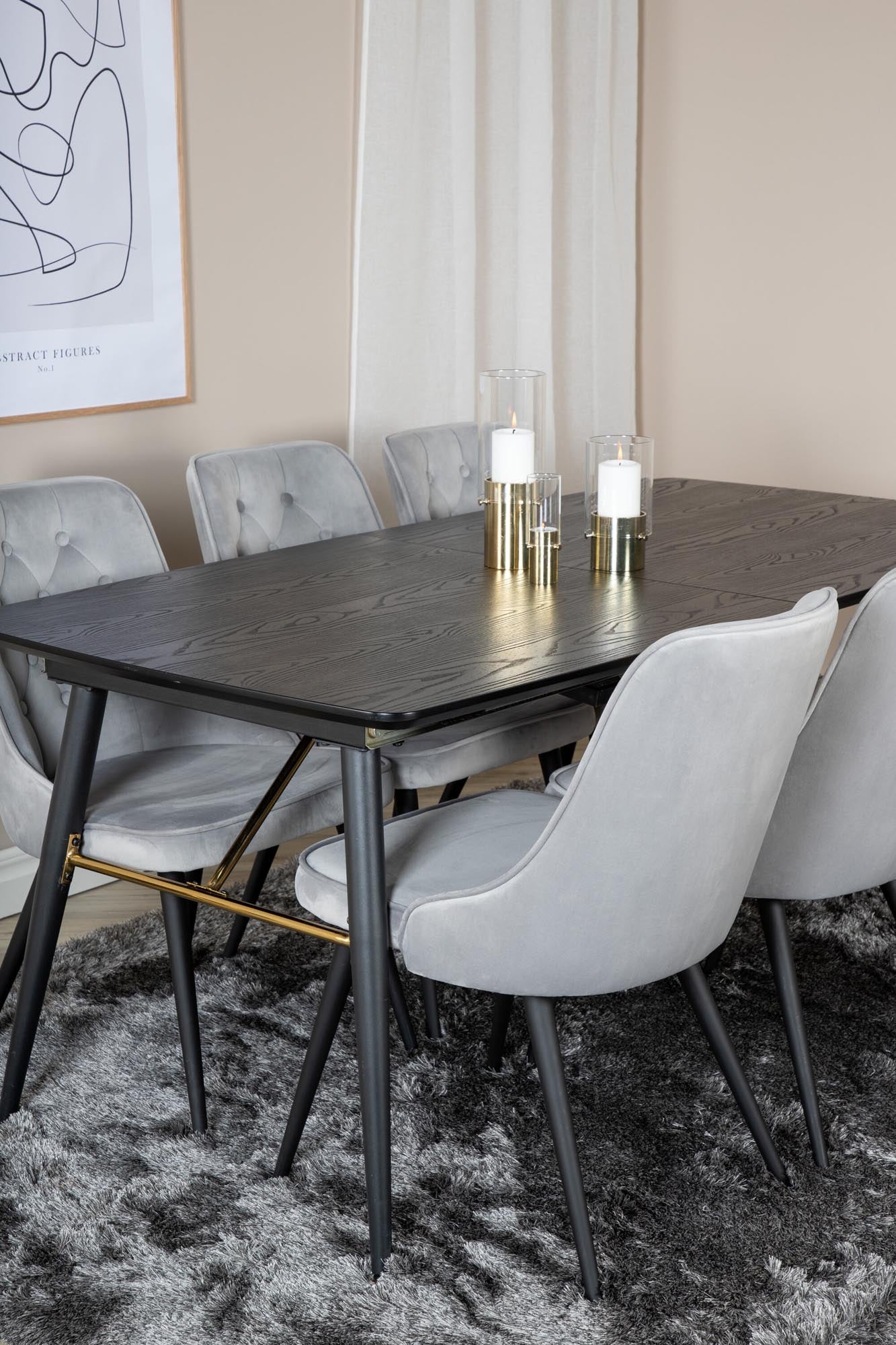 Gold Esszimmerset ausziehbar + Velvet Deluxe 180cm/6St. in Schwarz präsentiert im Onlineshop von KAQTU Design AG. Esszimmerset ist von Venture Home