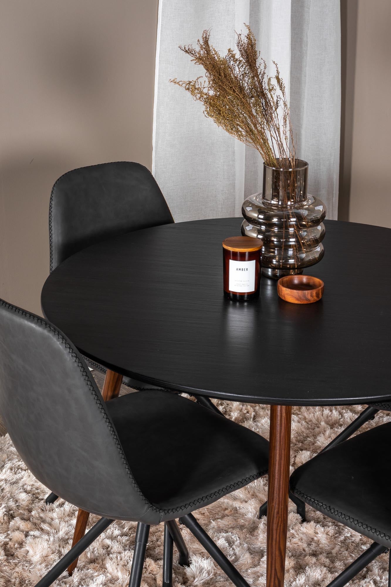 Plaza Esszimmerset + Polar ⌀100cm/4St. in Schwarz präsentiert im Onlineshop von KAQTU Design AG. Esszimmerset ist von Venture Home