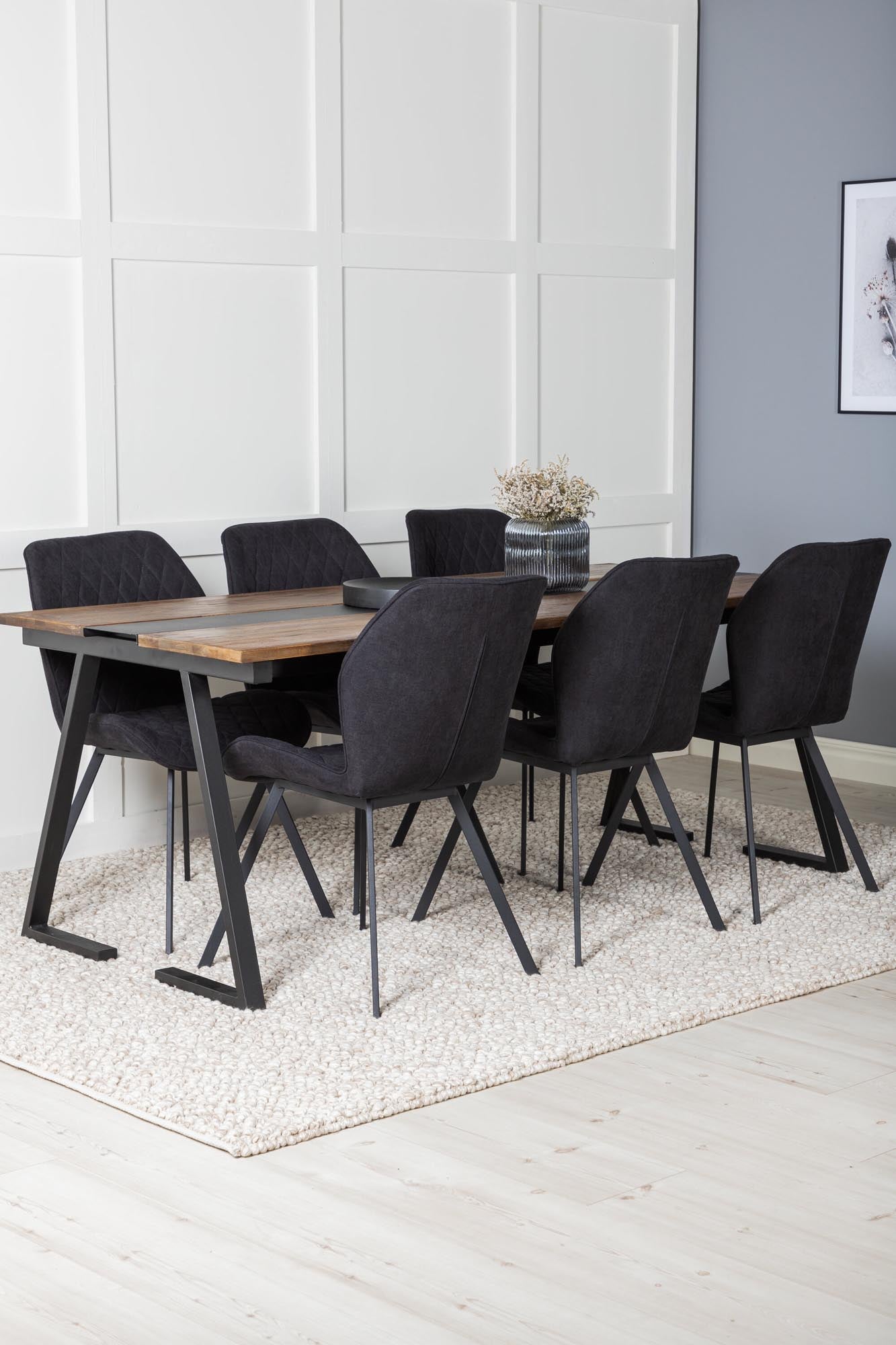 Jakarta Esszimmerset + Gemma 200cm/6St. in Schwarz präsentiert im Onlineshop von KAQTU Design AG. Esszimmerset ist von Venture Home