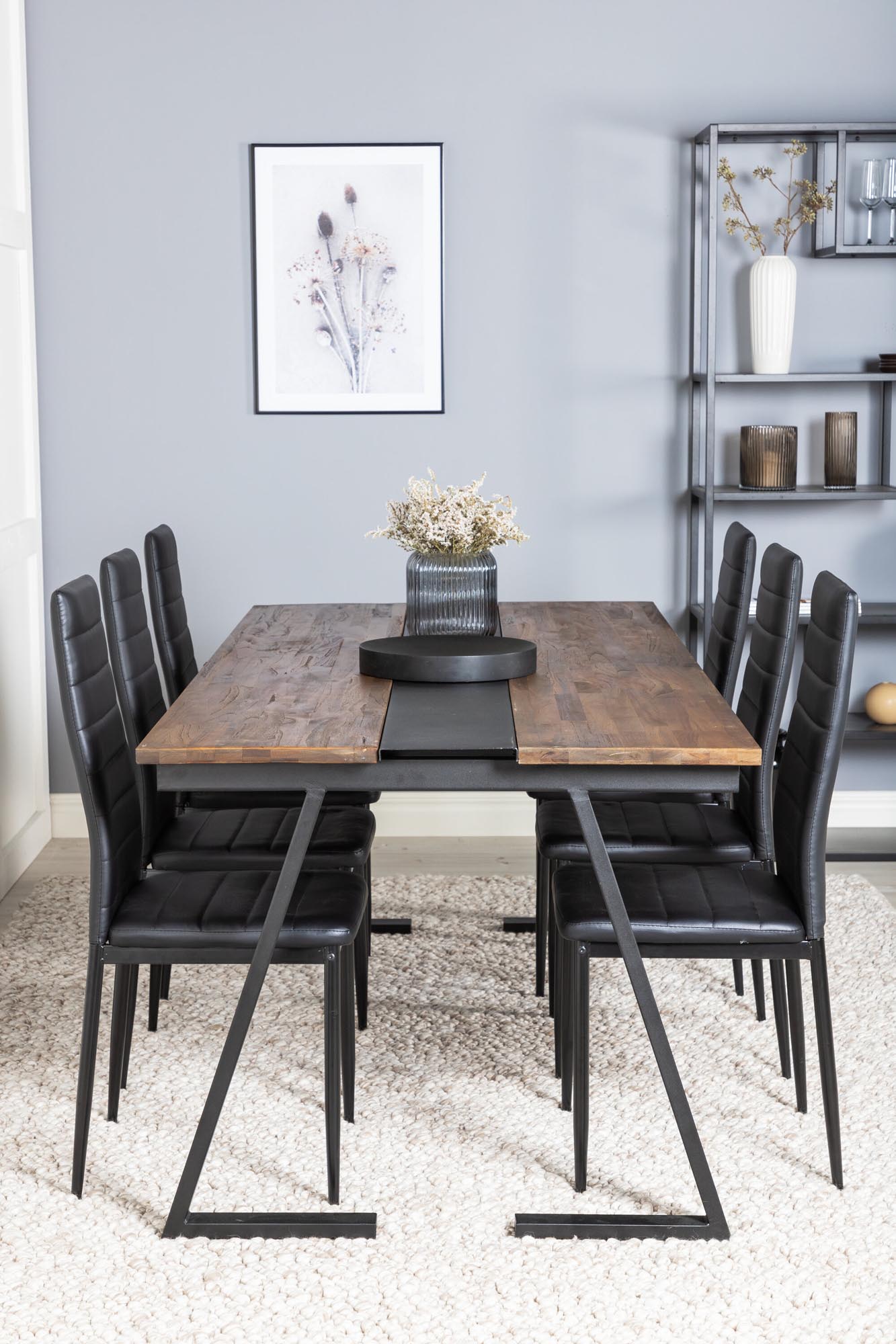 Jakarta Esszimmerset + Slim 200cm/6St. in Schwarz präsentiert im Onlineshop von KAQTU Design AG. Esszimmerset ist von Venture Home