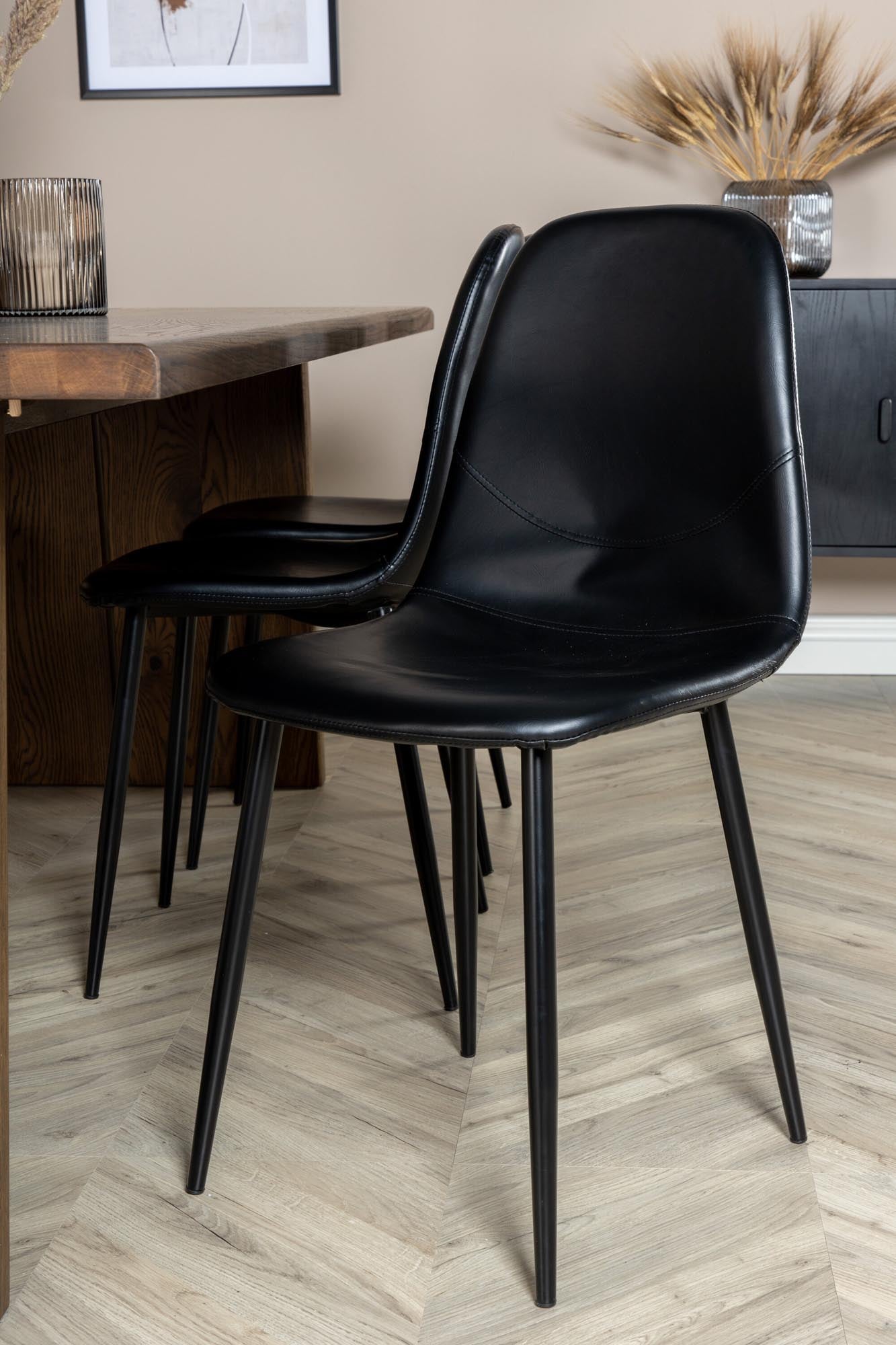 Logger Esszimmerset + Polar 210cm/6St. in Schwarz präsentiert im Onlineshop von KAQTU Design AG. Esszimmerset ist von Venture Home