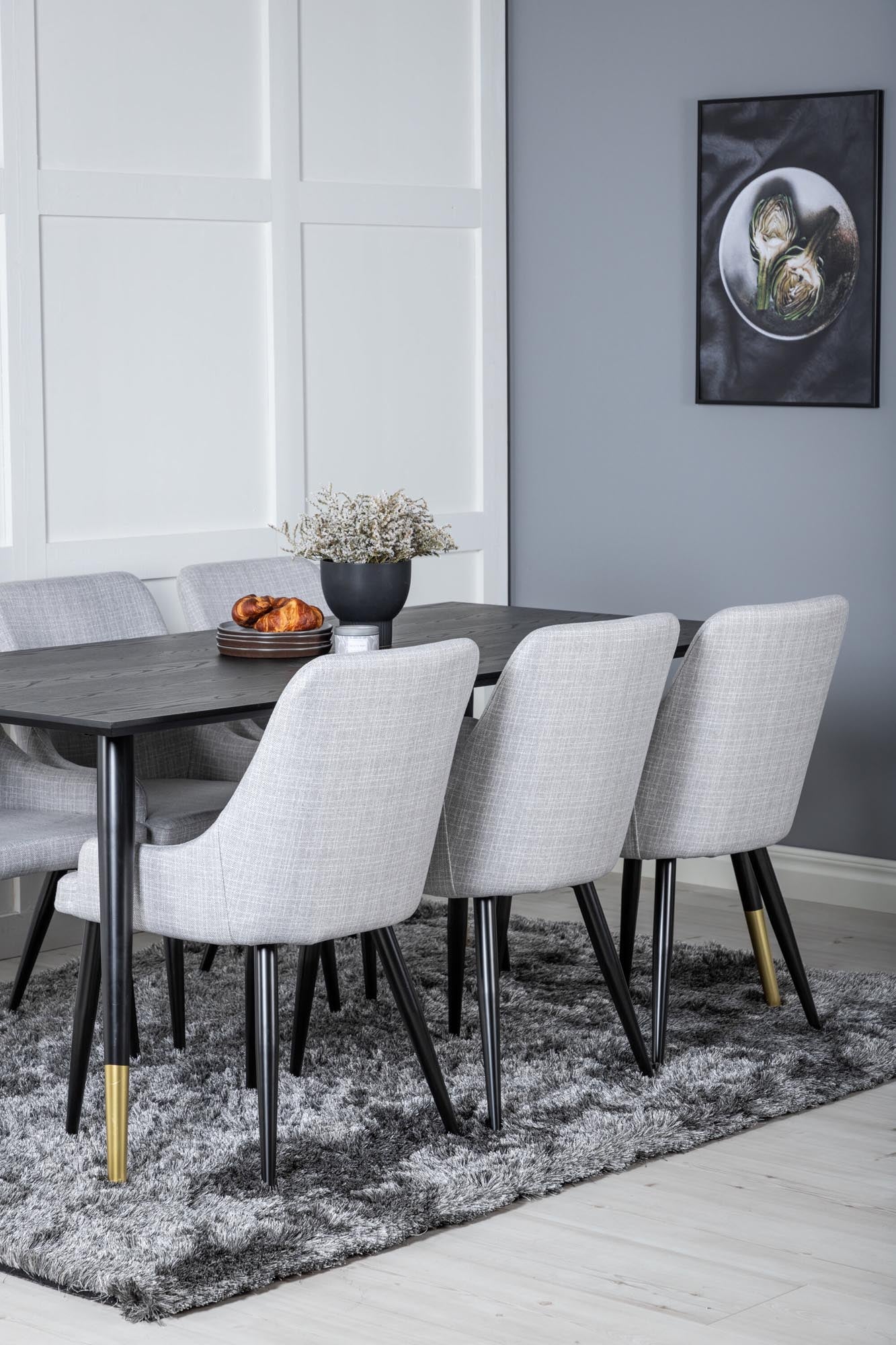 Dipp Esszimmerset + Plaza 180cm/6St. in Schwarz / Gold präsentiert im Onlineshop von KAQTU Design AG. Esszimmerset ist von Venture Home