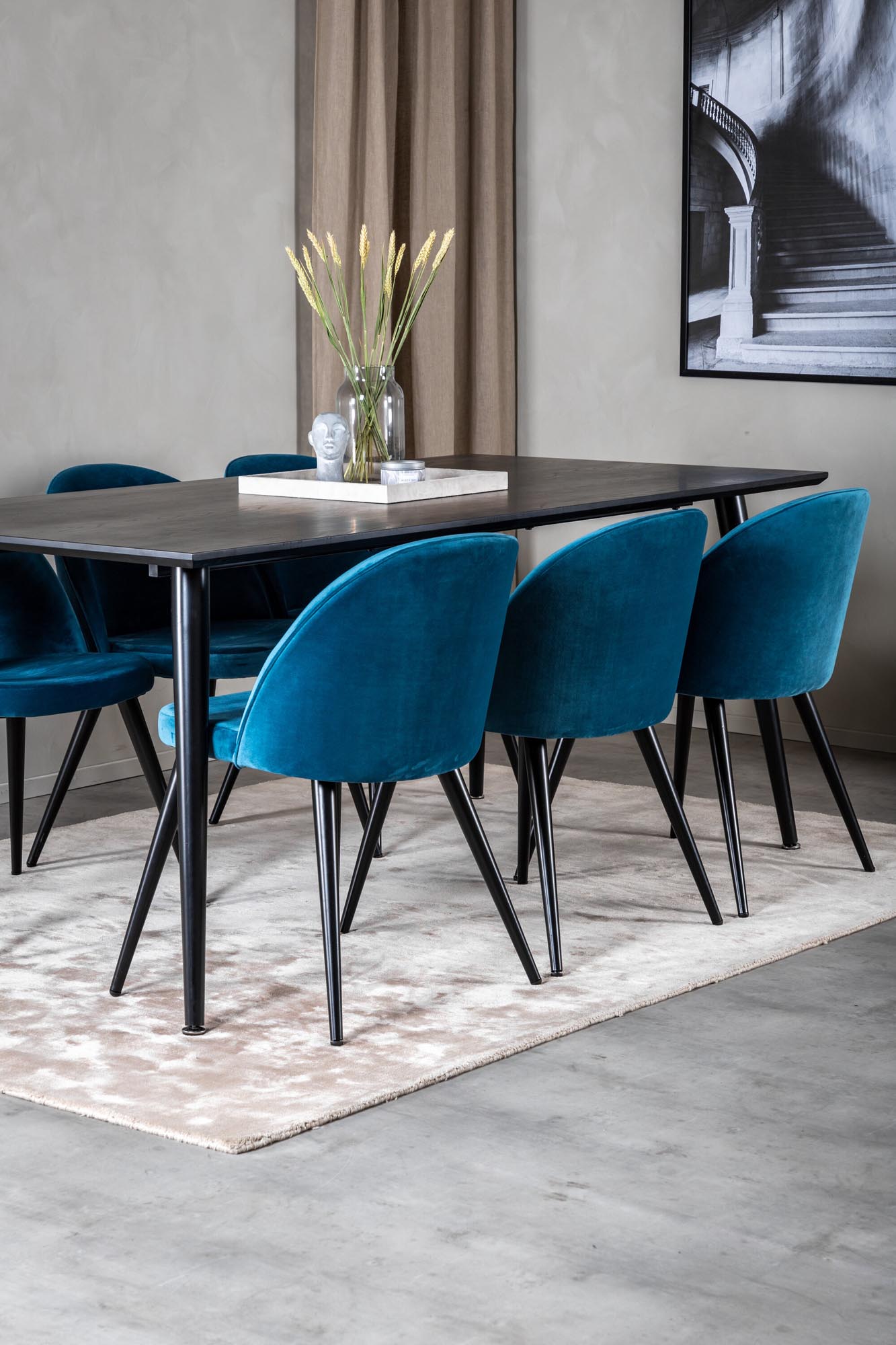 Dipp Esszimmerset + Velvet 180cm/6St. in Schwarz / Blau präsentiert im Onlineshop von KAQTU Design AG. Esszimmerset ist von Venture Home