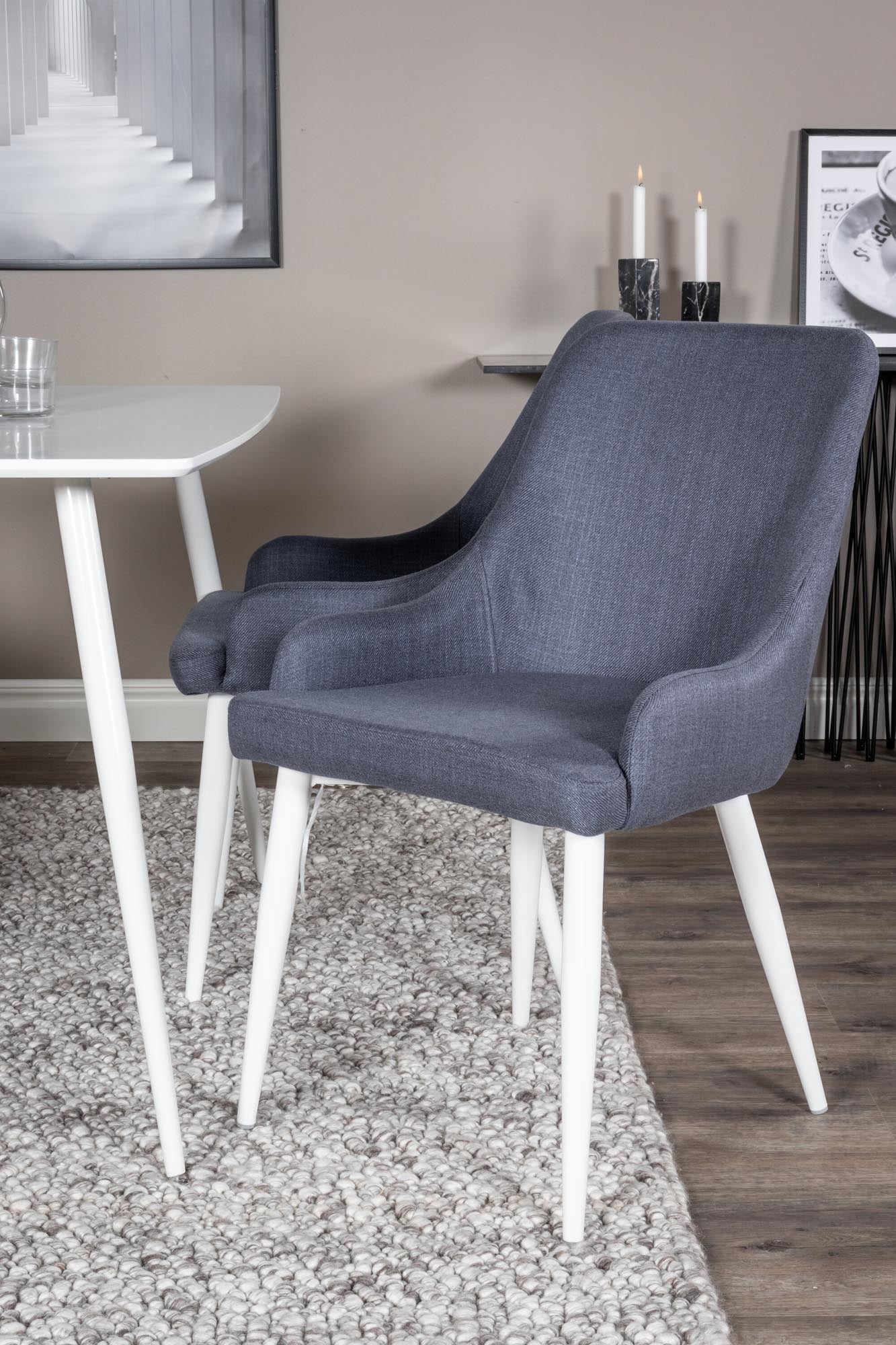 Polar Esszimmerset + Plaza 120cm/4St. in Blau Weiss präsentiert im Onlineshop von KAQTU Design AG. Esszimmerset ist von Venture Home