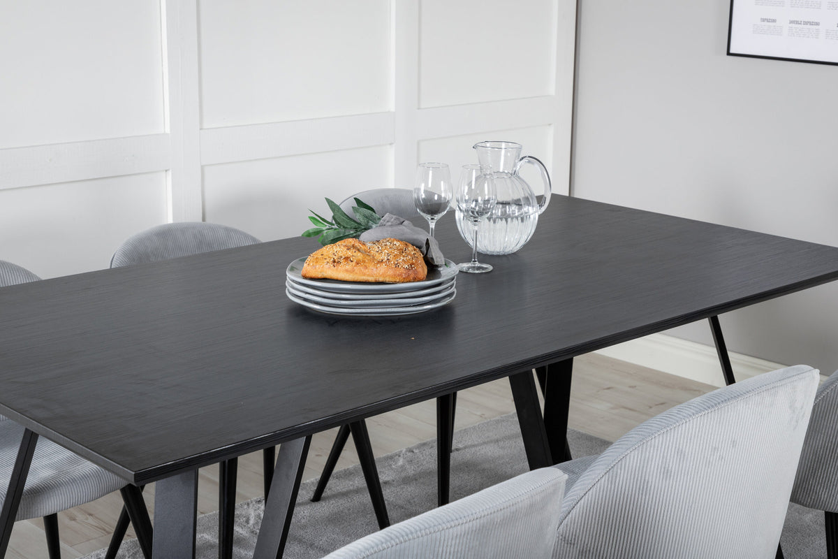 Marina Esszimmerset Velvet 180cm/6St. in Schwarz präsentiert im Onlineshop von KAQTU Design AG. Esszimmerset ist von Venture Home