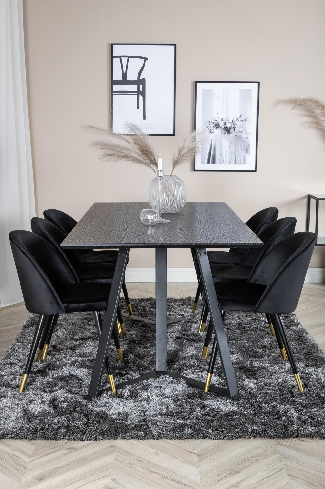 Marina Esszimmerset Velvet: Stilvolles Design für Ihr Esszimmer.