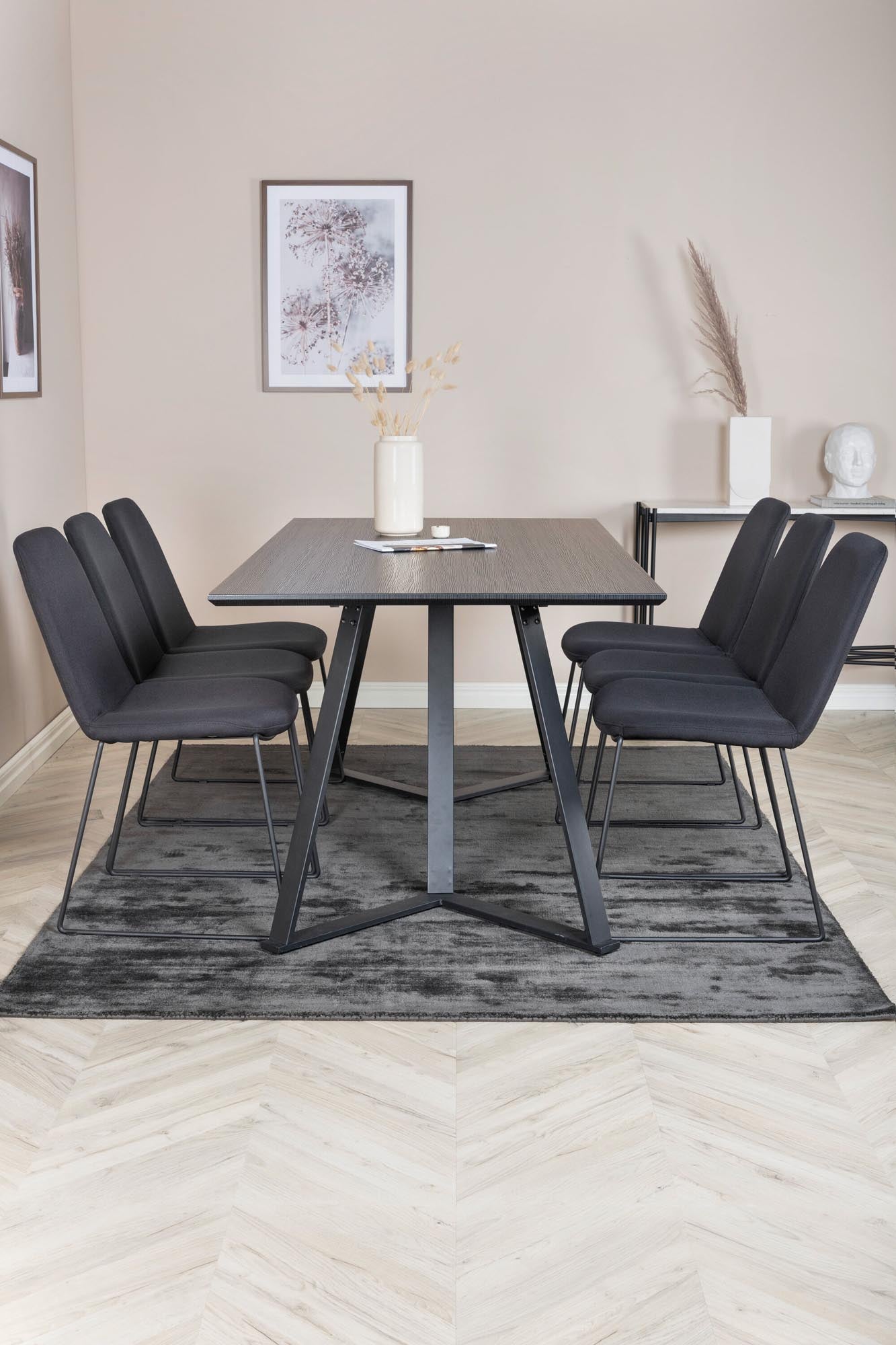 Marina Esszimmerset Muce 180cm/6St. in Schwarz präsentiert im Onlineshop von KAQTU Design AG. Esszimmerset ist von Venture Home