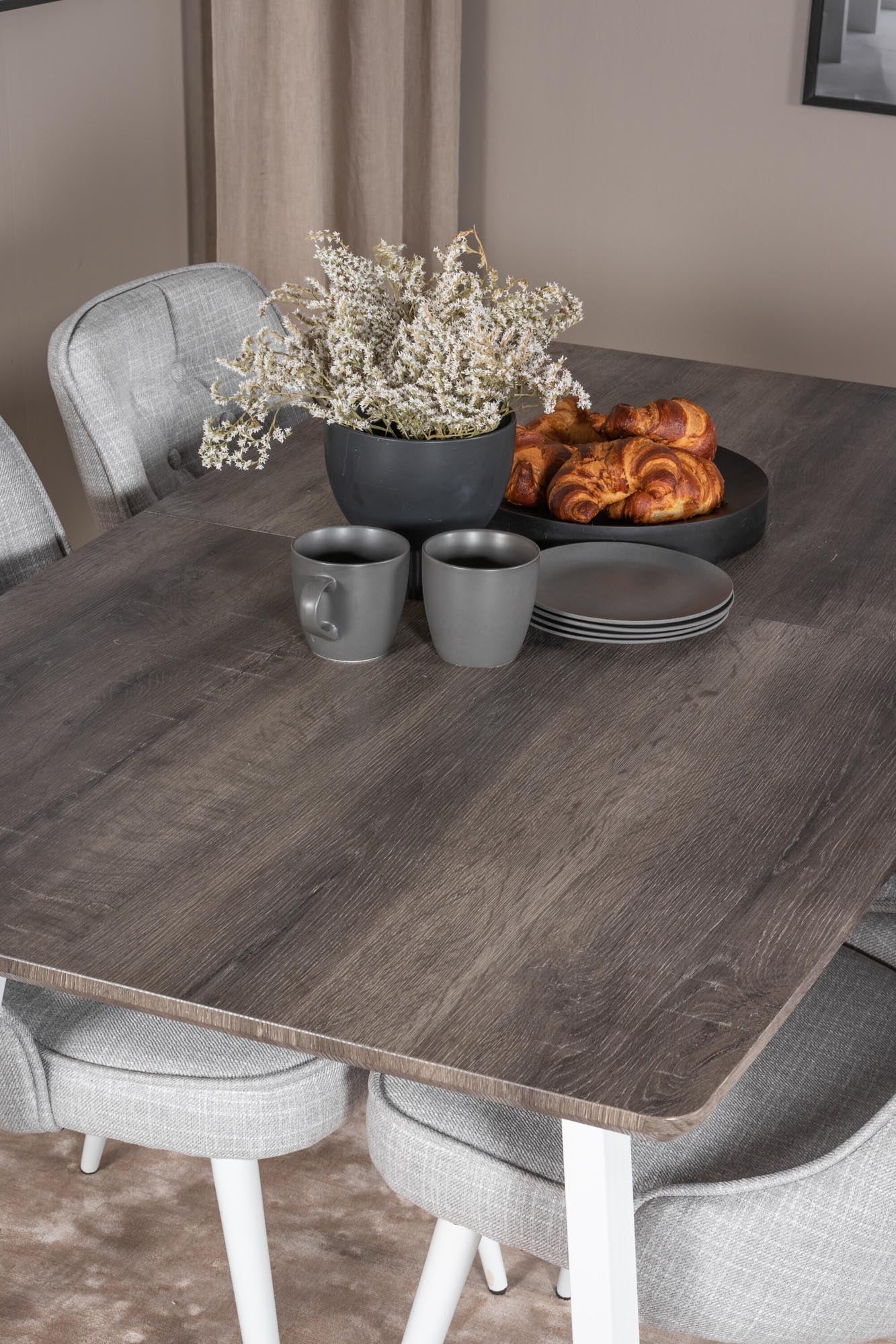 Inca Esszimmerset: Ausziehbar, samtig, für luxuriöse Dinnerpartys.