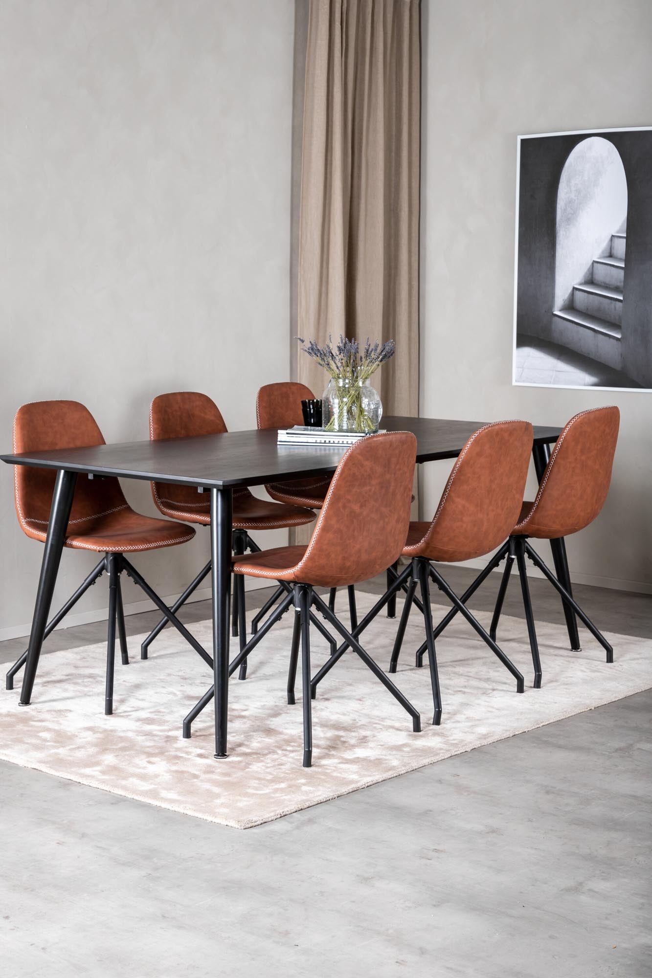 Dipp Esszimmerset + Polar 180cm/6St. in Schwarz / Braun präsentiert im Onlineshop von KAQTU Design AG. Esszimmerset ist von Venture Home