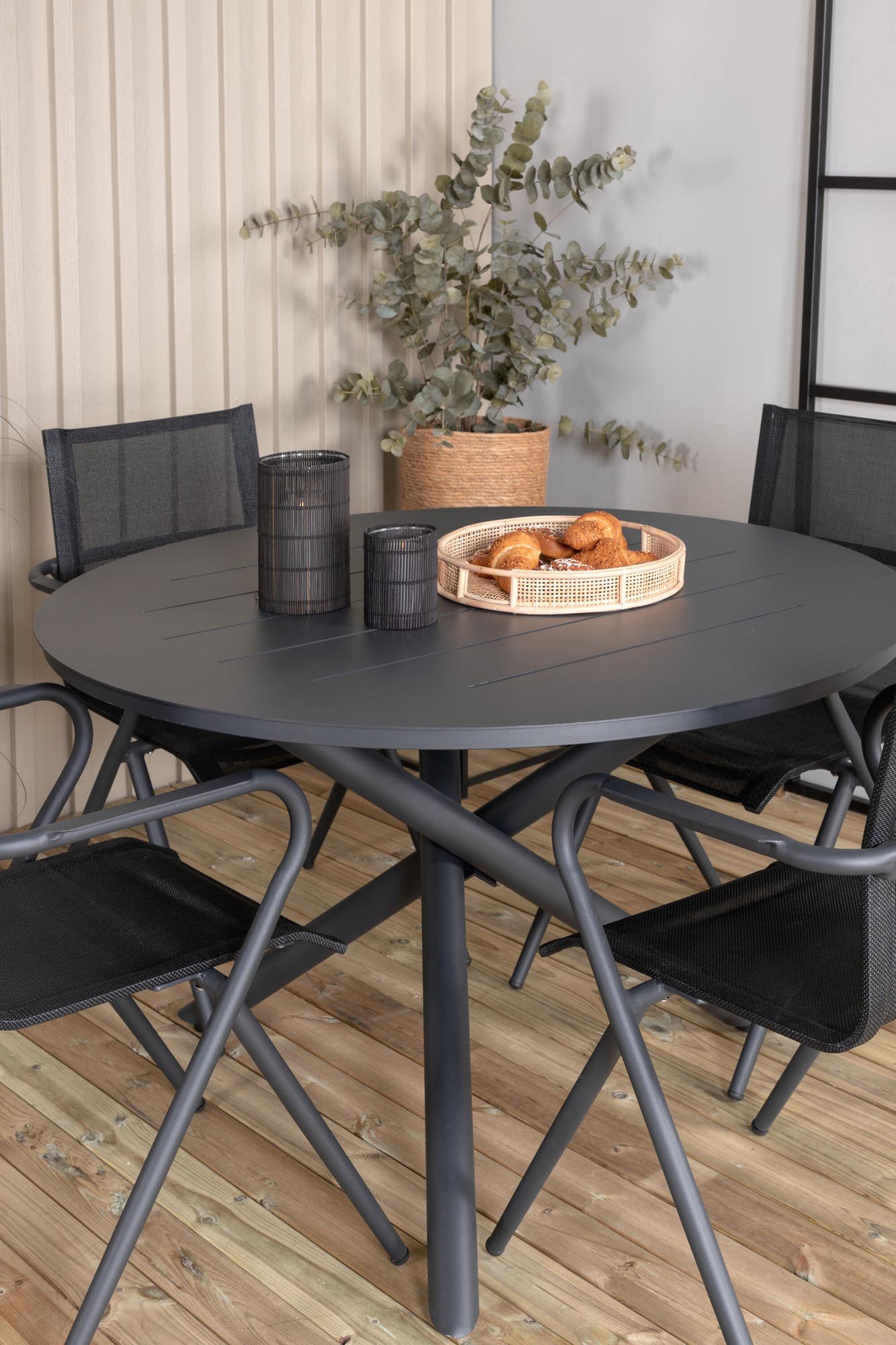 Stilvolles Alma Tischset für unvergessliche Outdoor-Erlebnisse.