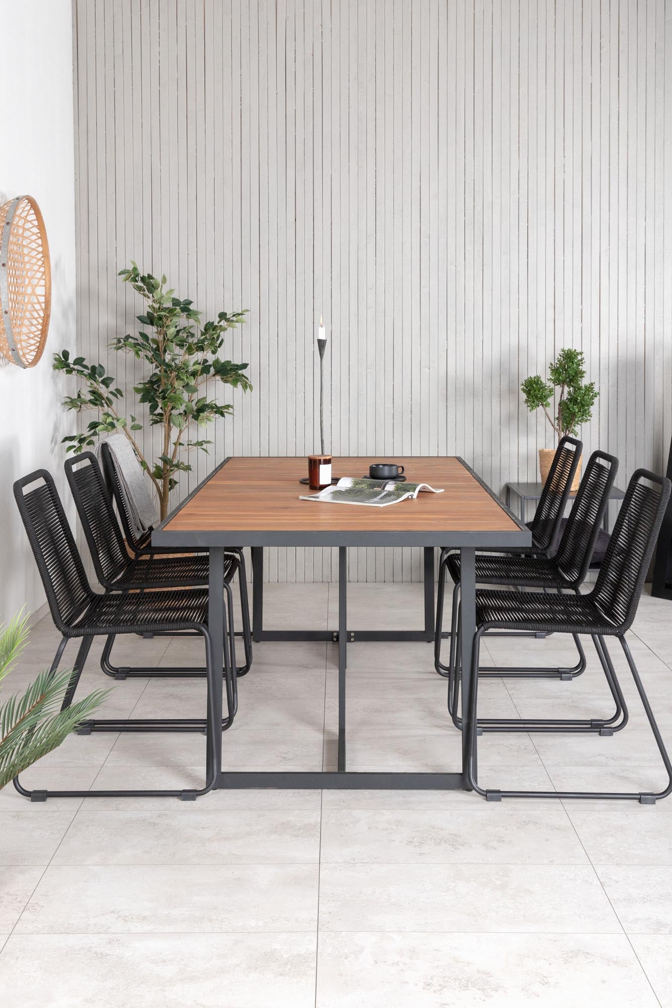 Khung Outdoor-Tischset (Lindos Stack) 200cm/6St. in Schwarz präsentiert im Onlineshop von KAQTU Design AG. Gartentischset ist von Venture Home