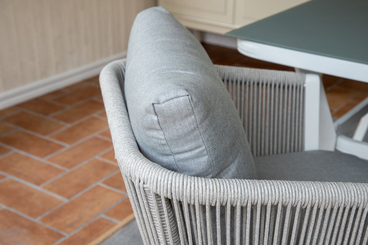 Virya Outdoor-Tischset 160cm/4St. in Grau weiss präsentiert im Onlineshop von KAQTU Design AG. Gartentischset ist von Venture Home