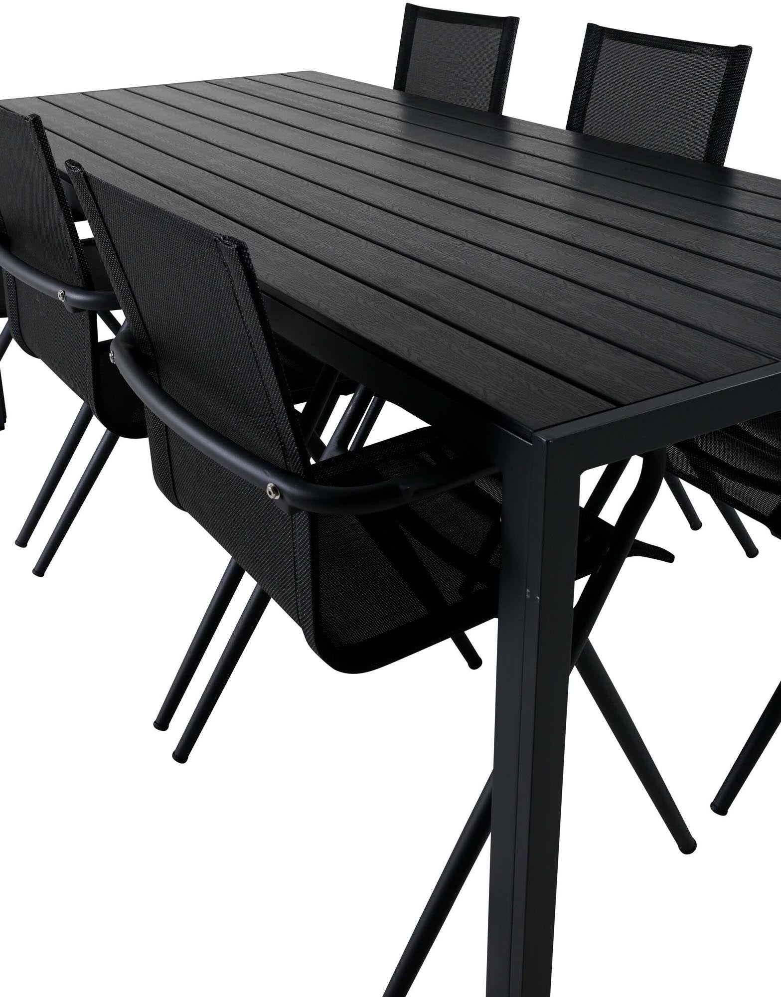 Robustes Venture Home Tischset für 6, ideal für grosse Terrassen.