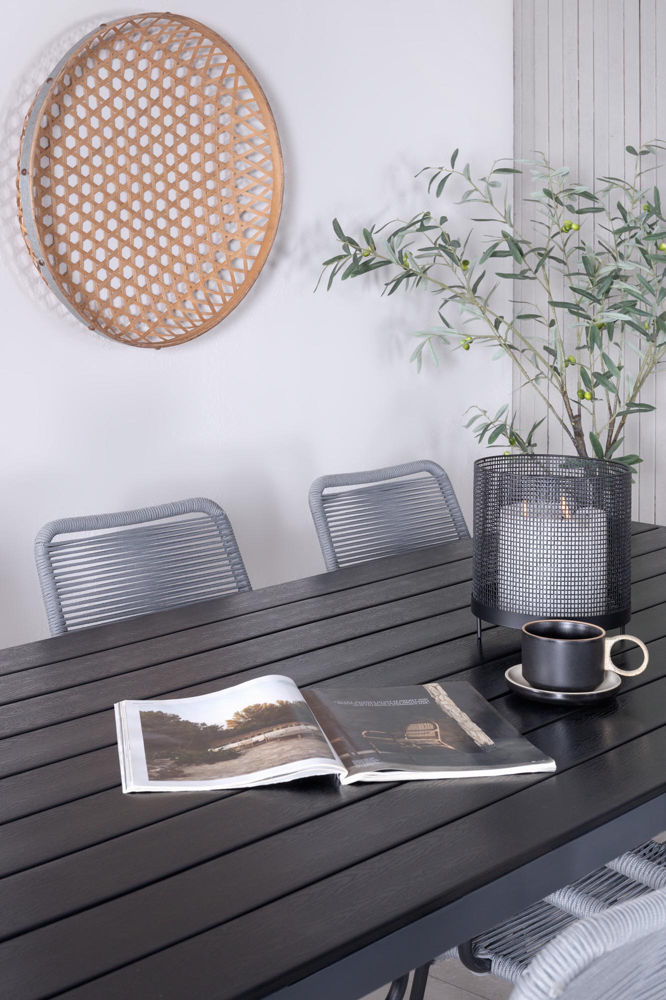Break Tisch + 6 x Lindos Sessel in Schwarz präsentiert im Onlineshop von KAQTU Design AG. Gartentischset ist von Venture Home