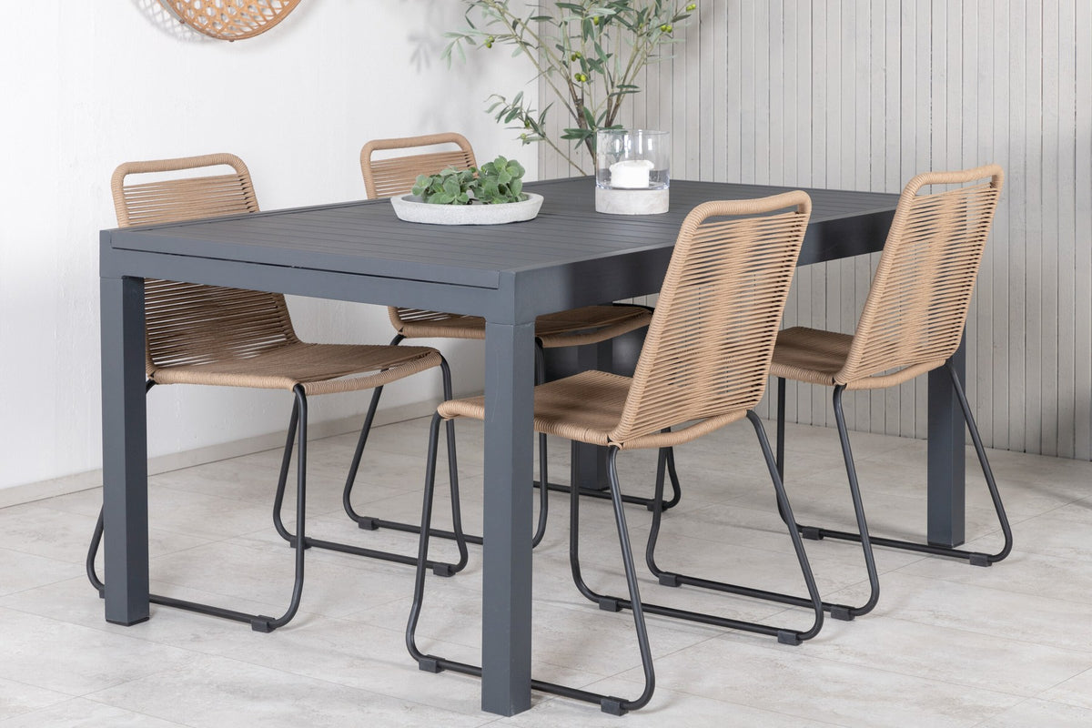 Braune Aluminium-Gartenstühle im 2er-Set und rechteckiger Aluminium-Gartentisch 160x100 cm in Schwarz, pulverbeschichtet.