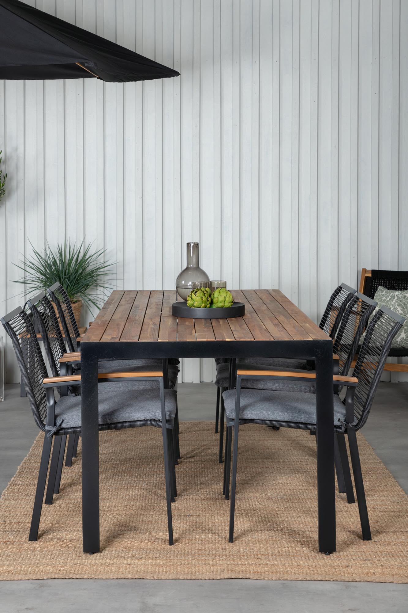 Bois Outdoor-Tischset + Dallas 205cm/6St. in Schwarz, Natur präsentiert im Onlineshop von KAQTU Design AG. Gartentischset ist von Venture Home