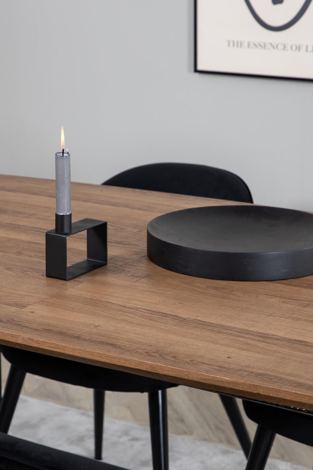 Inca Esszimmerset: Elegantes, ausziehbares Design für bis zu 8 Personen. Hochwertige Samtstühle für Komfort und Stil in jedem Esszimmer.