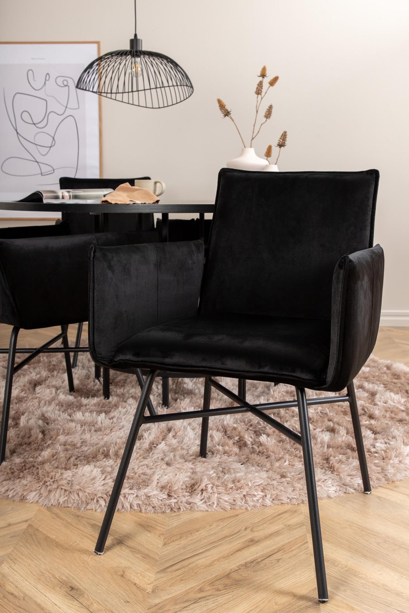 Esszimmerset Copenhagen + Petra ⌀140cm/4St. in Schwarz präsentiert im Onlineshop von KAQTU Design AG. Esszimmerset ist von Venture Home