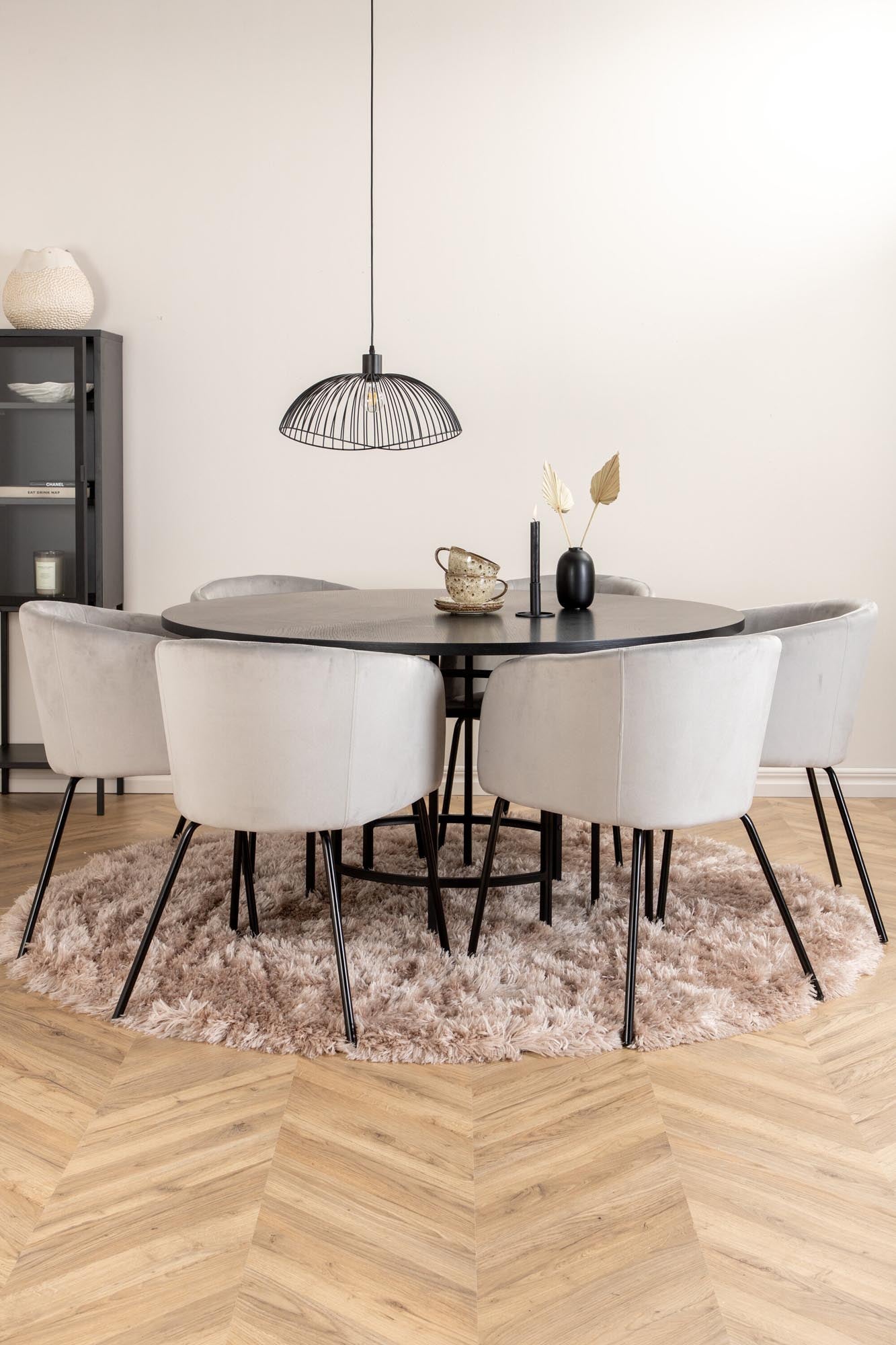 Esszimmerset Copenhagen + Berit ⌀140cm/6St. in Schwarzgrau präsentiert im Onlineshop von KAQTU Design AG. Esszimmerset ist von Venture Home