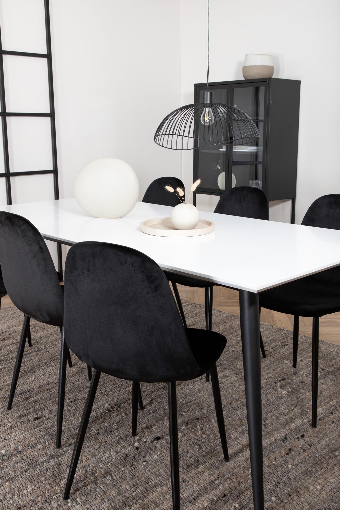 Jimmy Esszimmerset + Polar 195cm/6St. in Schwarz präsentiert im Onlineshop von KAQTU Design AG. Esszimmerset ist von Venture Home