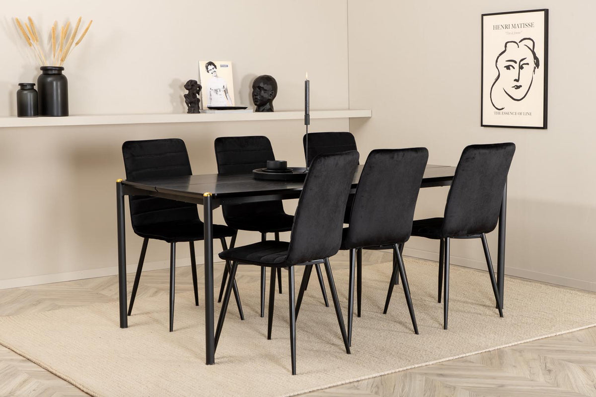 Esszimmerset Pelle mit schwarzem MDF-Tisch mit Furnier und sechs Windu Stühlen aus schwarzem Samt mit Metallgestell und Kissen.