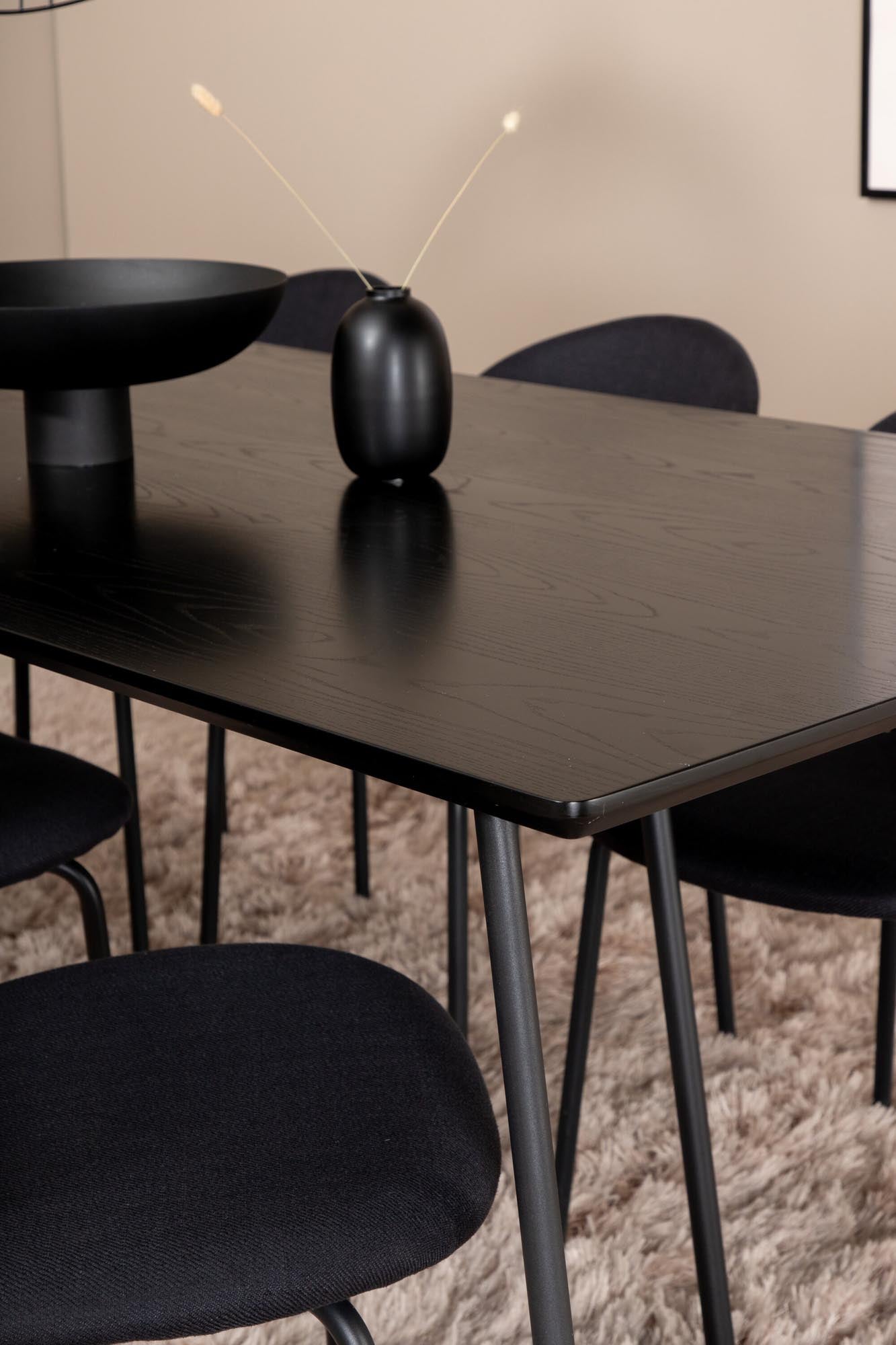 Petra Esszimmerset 190cm: Modernes Design mit 6 bequemen Stühlen.