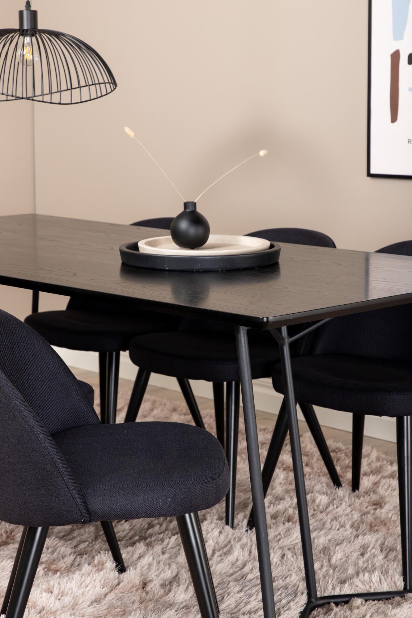 Petra Esszimmerset: Luxuriöses Velvet-Design für Ihr Zuhause.