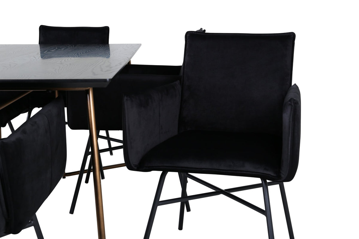 Petra Esszimmerset: Esstisch mit schwarzer MDF-Platte und Furnier in Used-Optik, sechs Stühle mit Samtbezug in Kupfer/Schwarz und Eisenbeinen.
